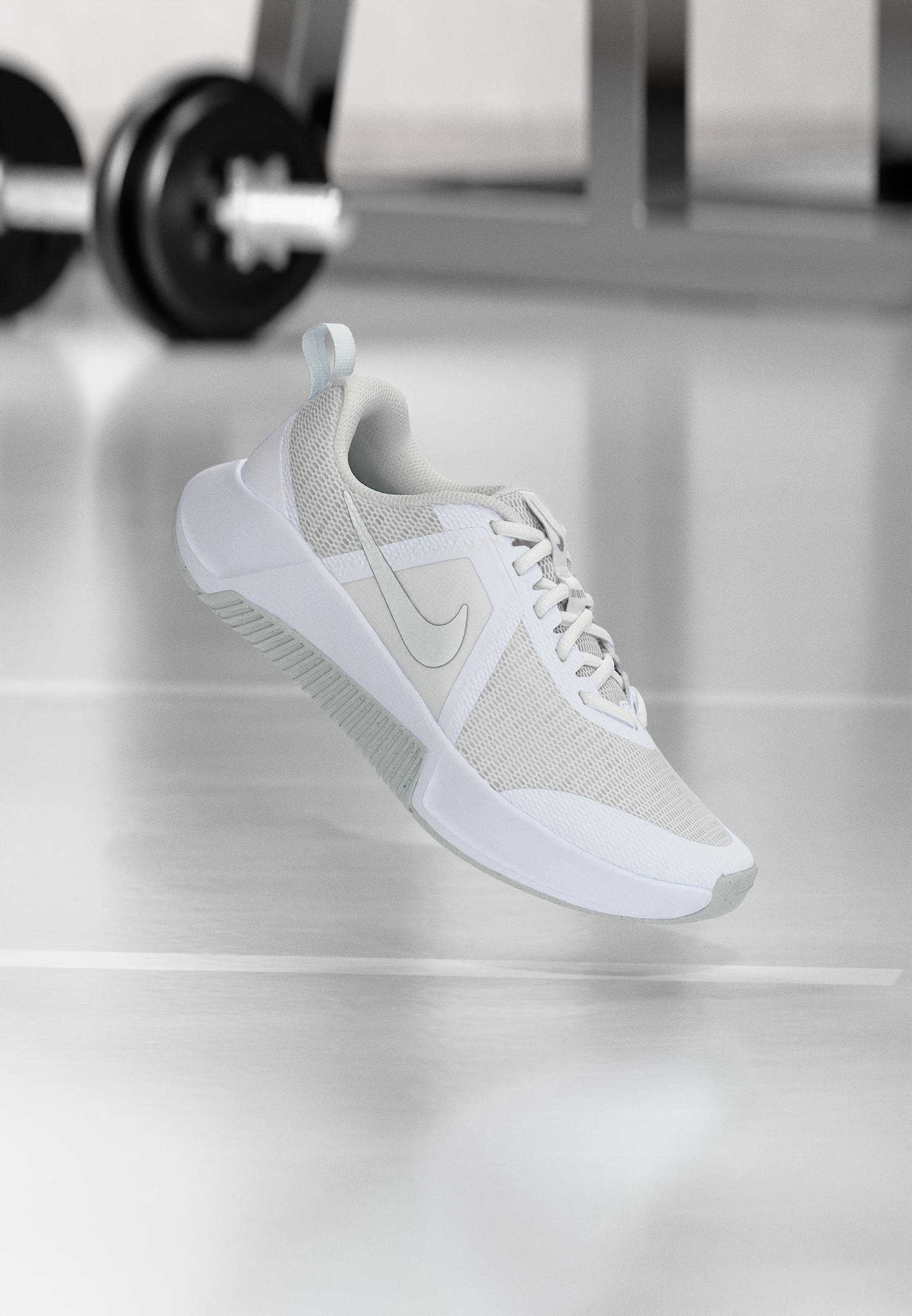 MC 3 - Training shoe - white/metallic platinum-coloured/photon dust