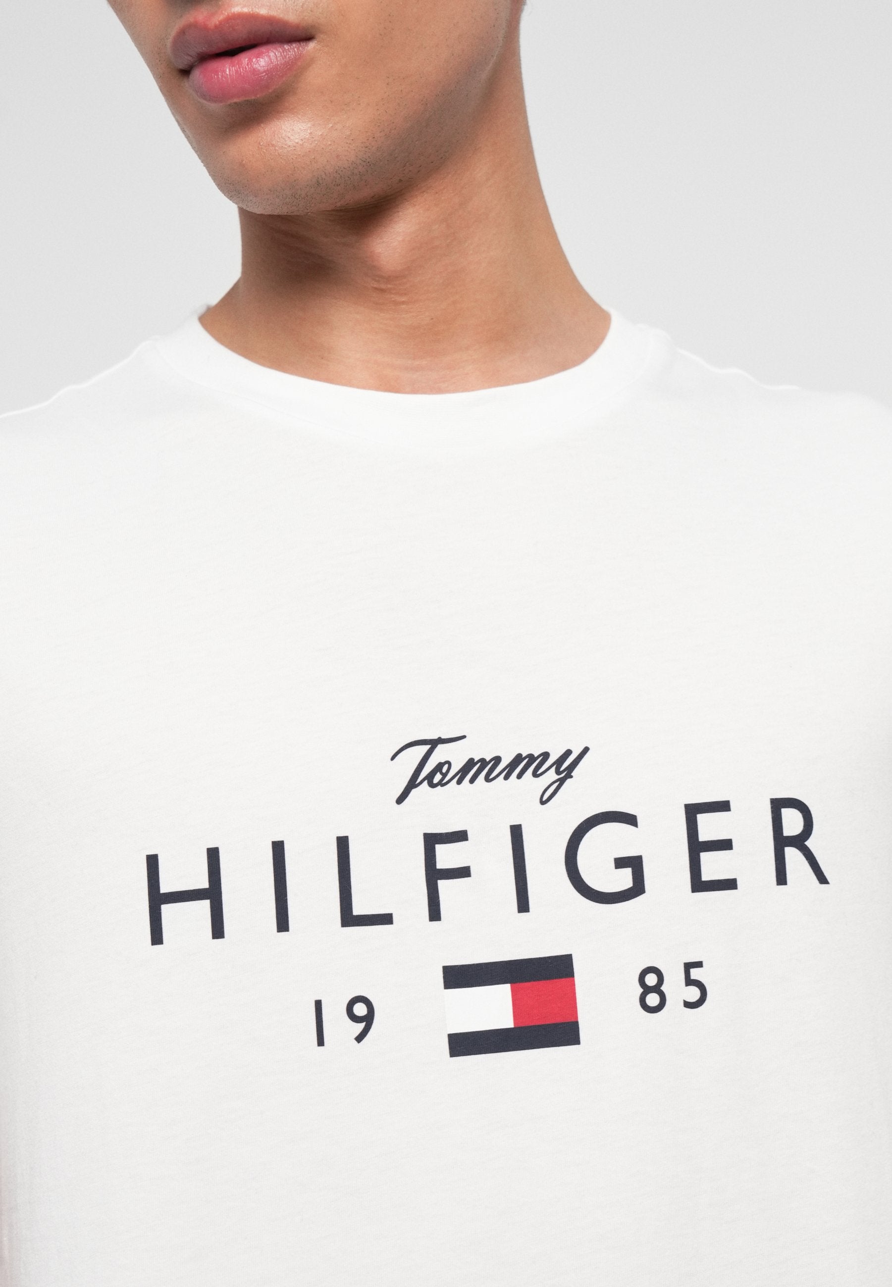LOGO GRAPHIC JERSEY CREW NECK T-SHIRT - Print T-shirt - white