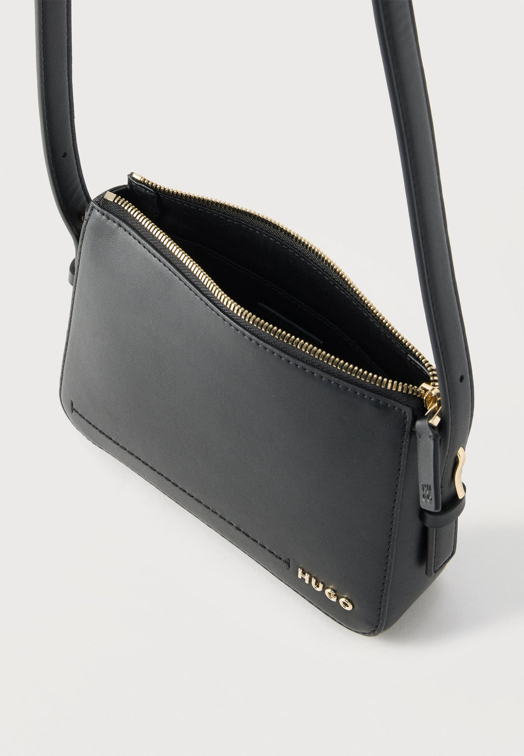 Cross body bag - black
