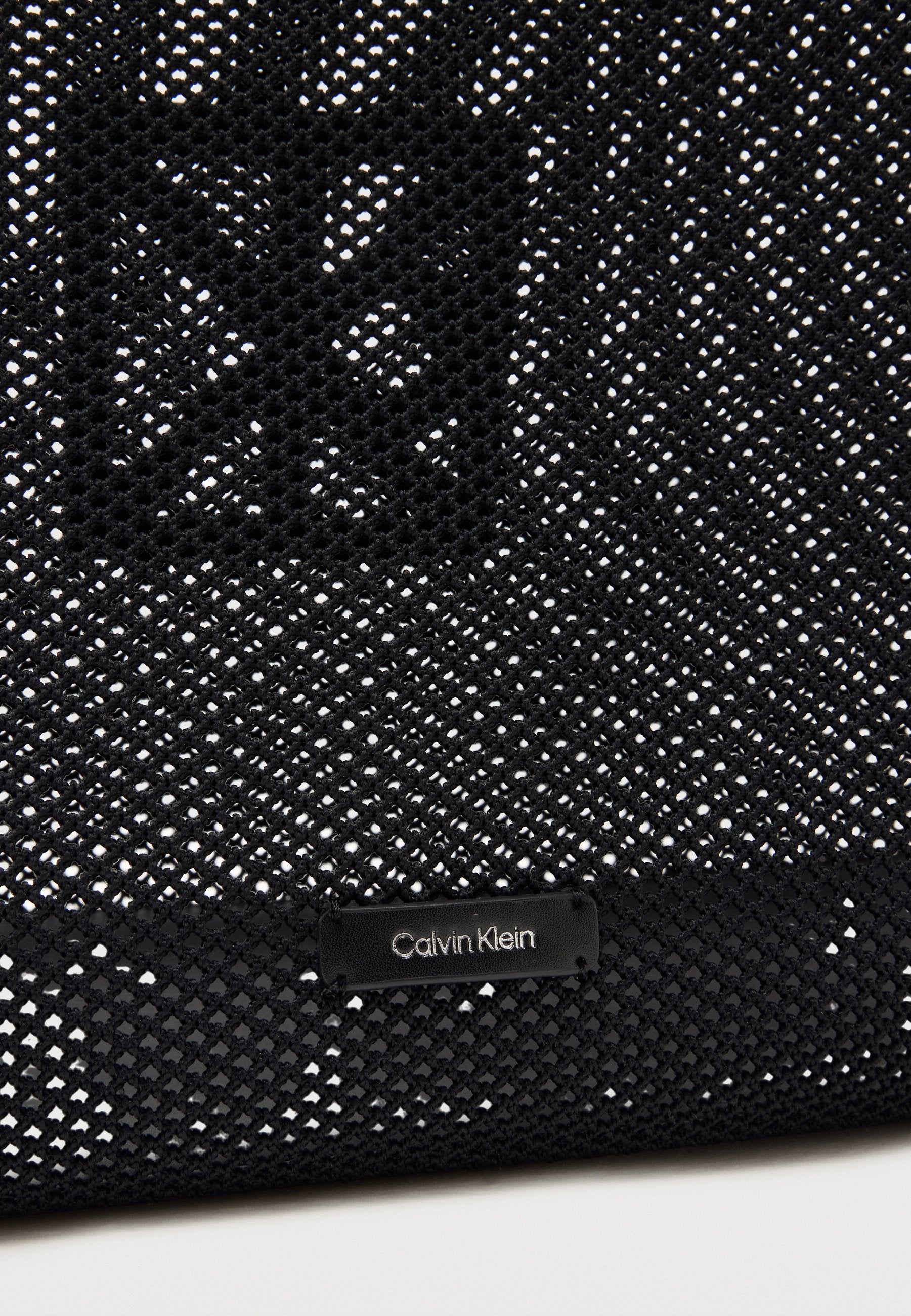 EMBLEM TOTE - Tote bag - black