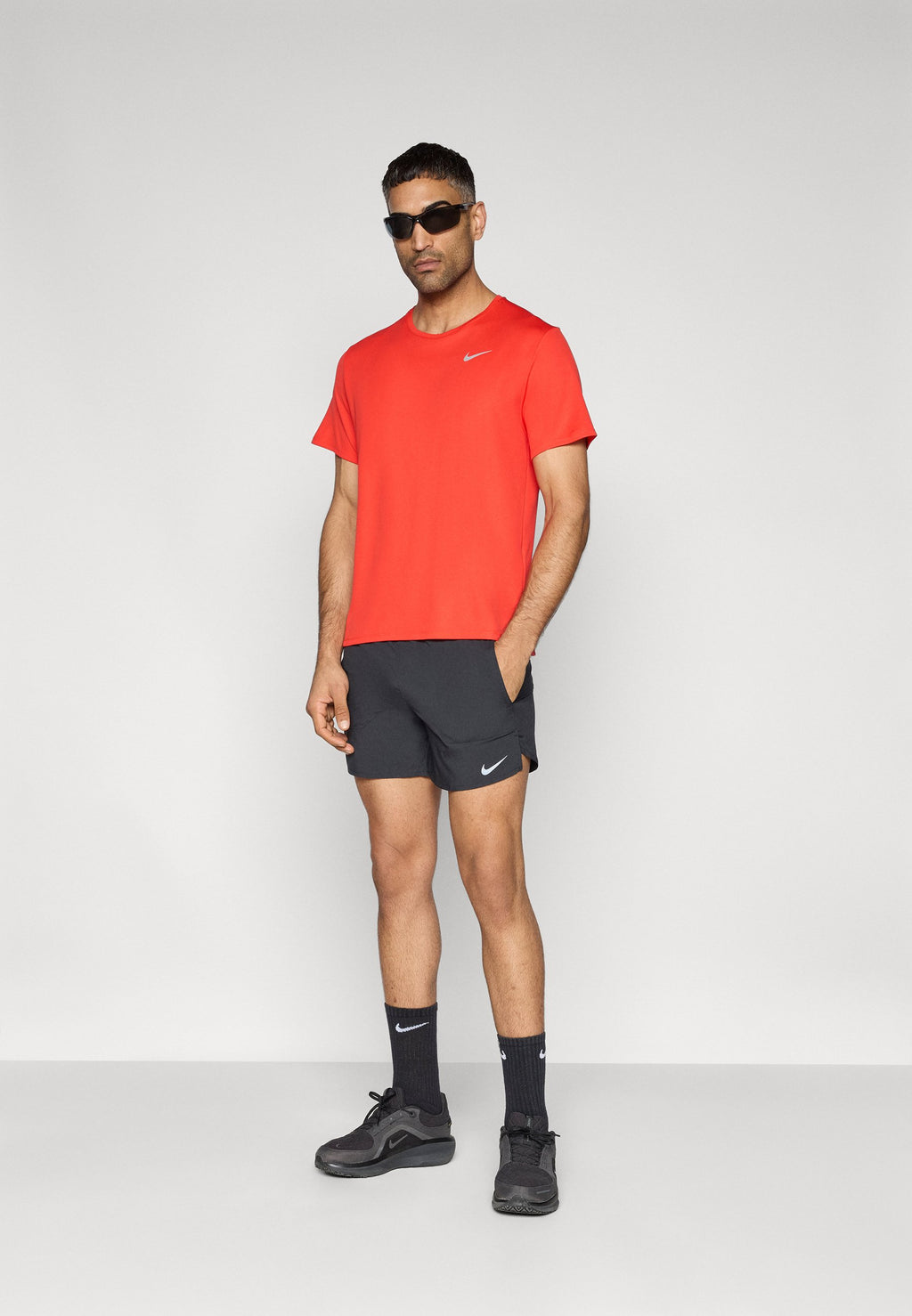 MILER - Sports T-shirt - light crimson/reflective silver-coloured