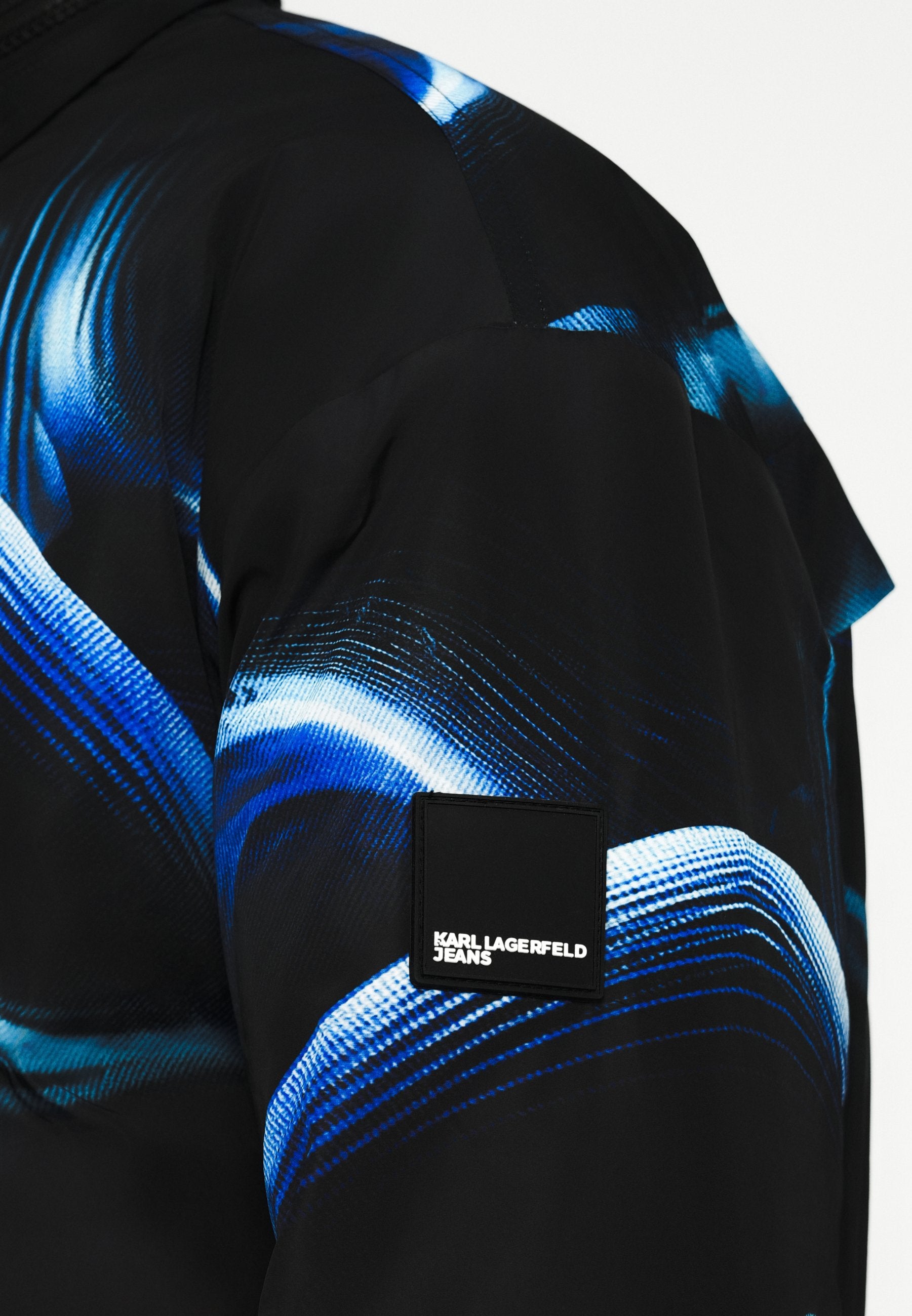 Winter jacket - immersive black