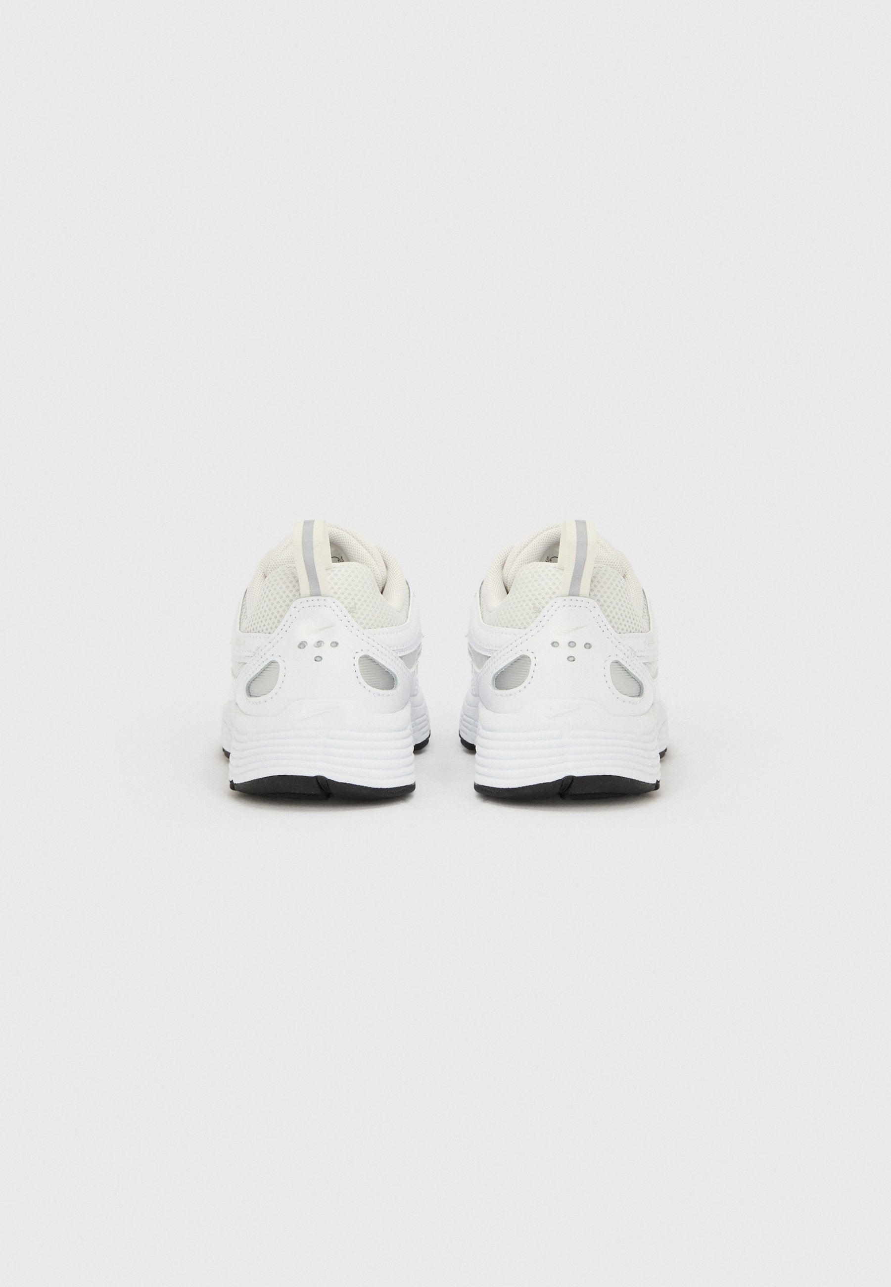 P 6000 LACE UNISEX - Baskets basses - platine/blanc/argenté/noir