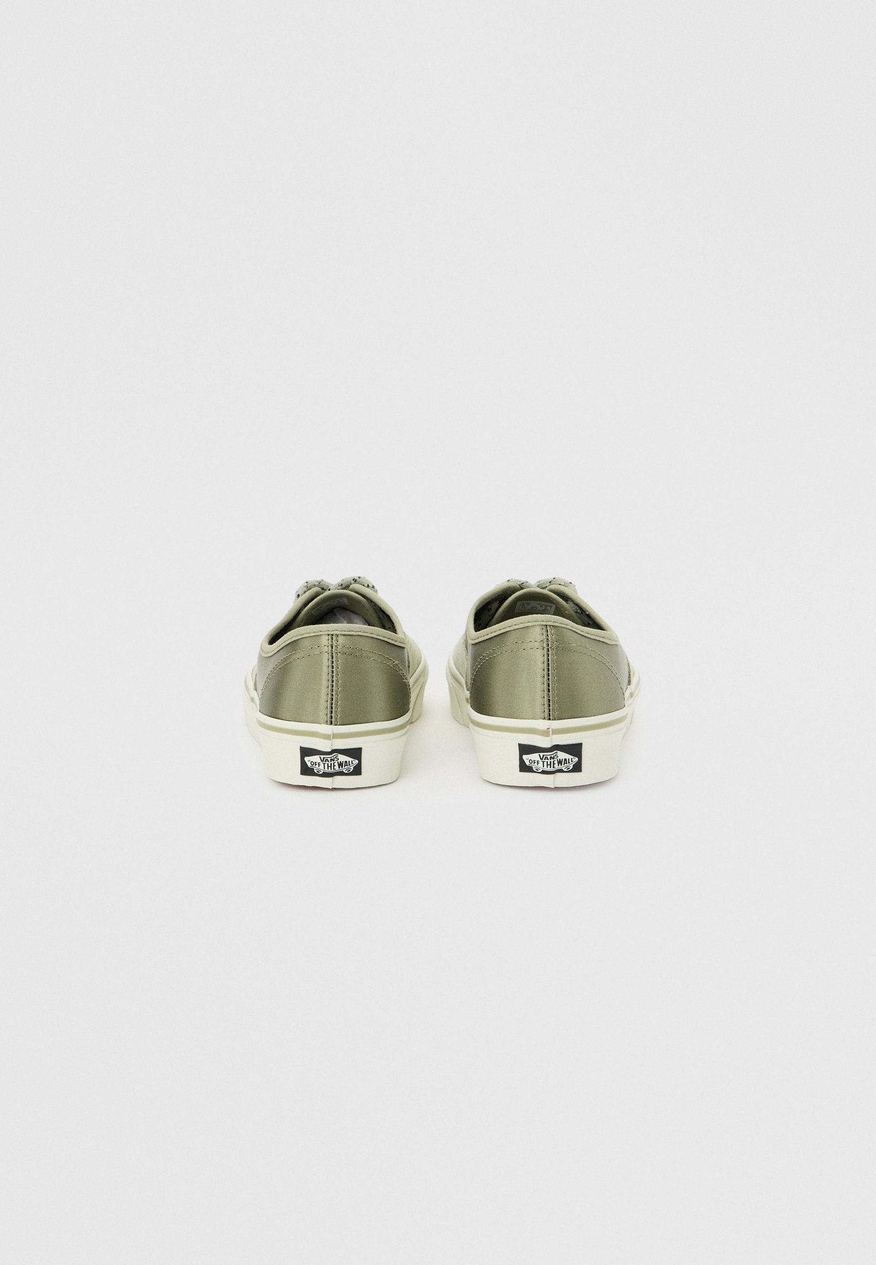 AUTHENTIC - Skate shoes - soft sage