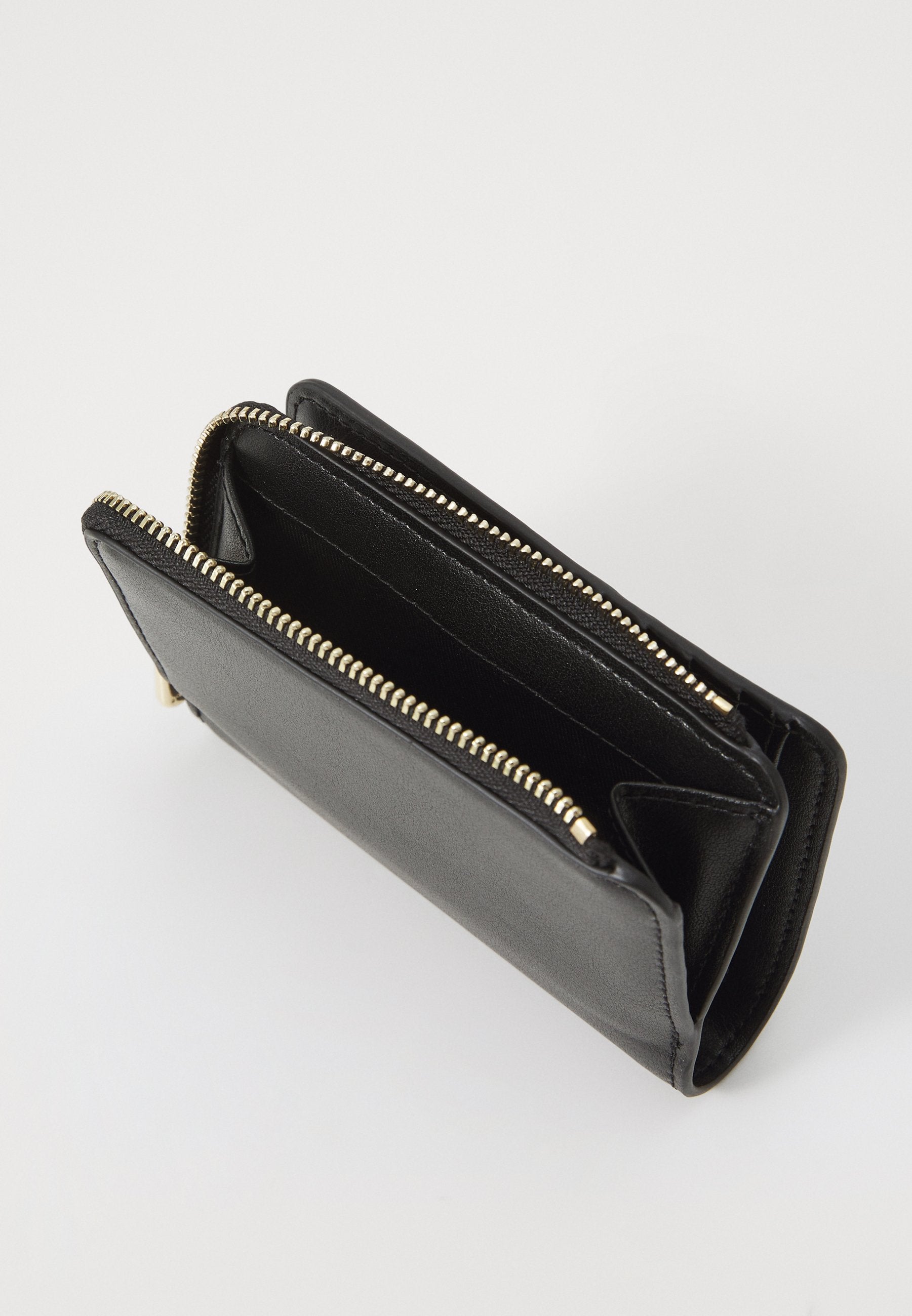 NUMAH - Wallet - black