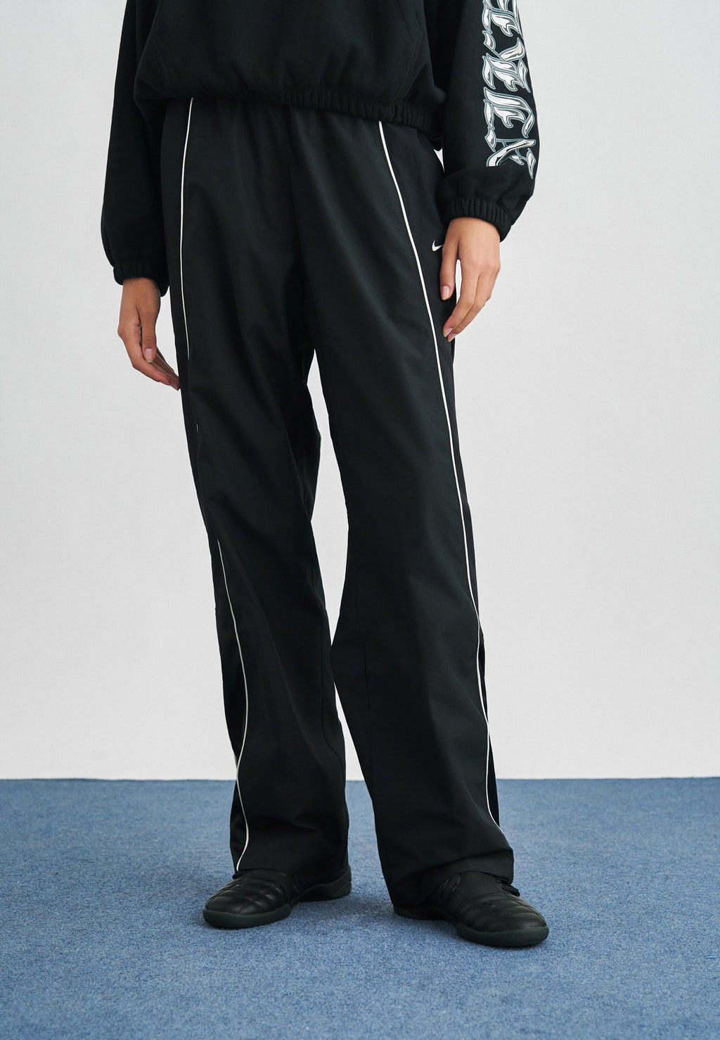 TRACK PANT - Tracksuit bottoms - black/sail