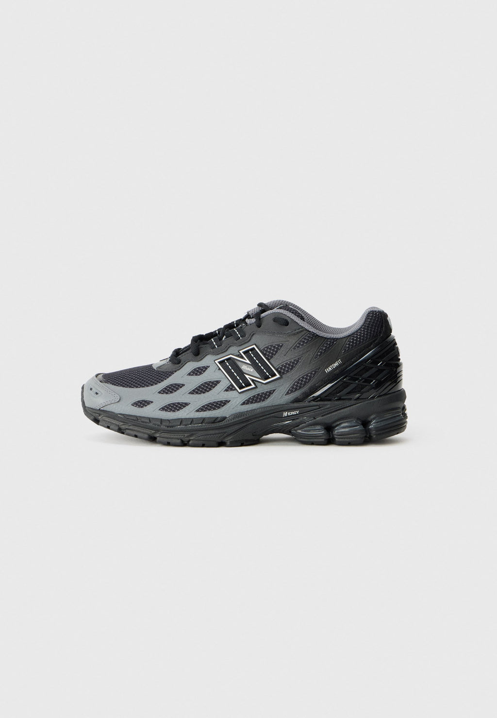 U1906 UNISEX - Trainers - black