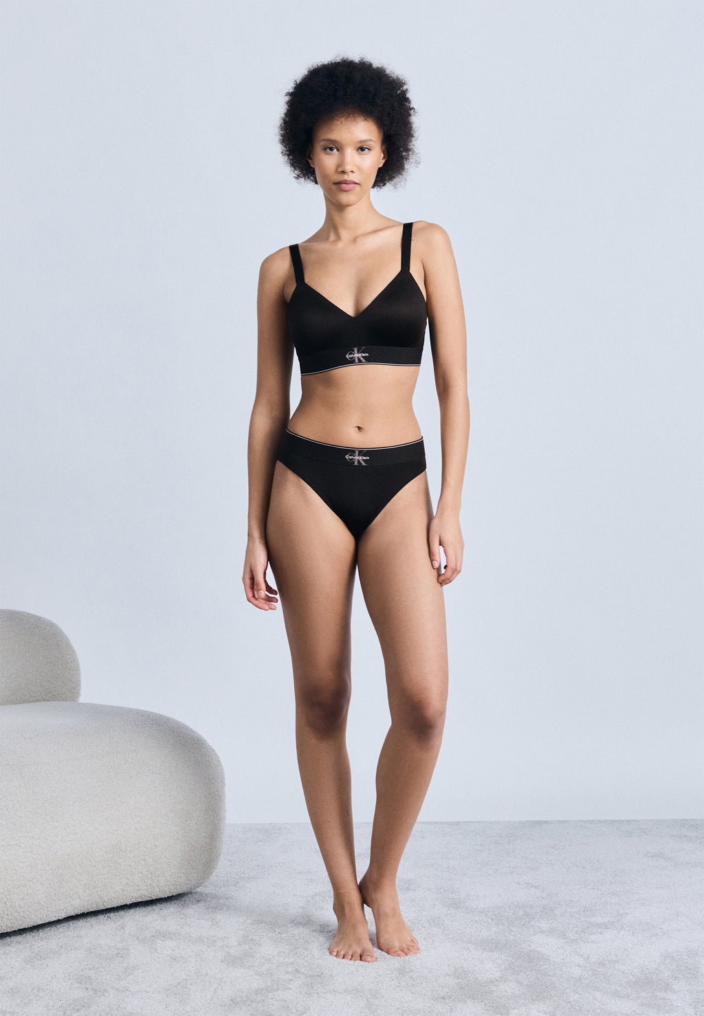 LIGHTLY LINED BRALETTE GRAPHIC - Triangle bra - black