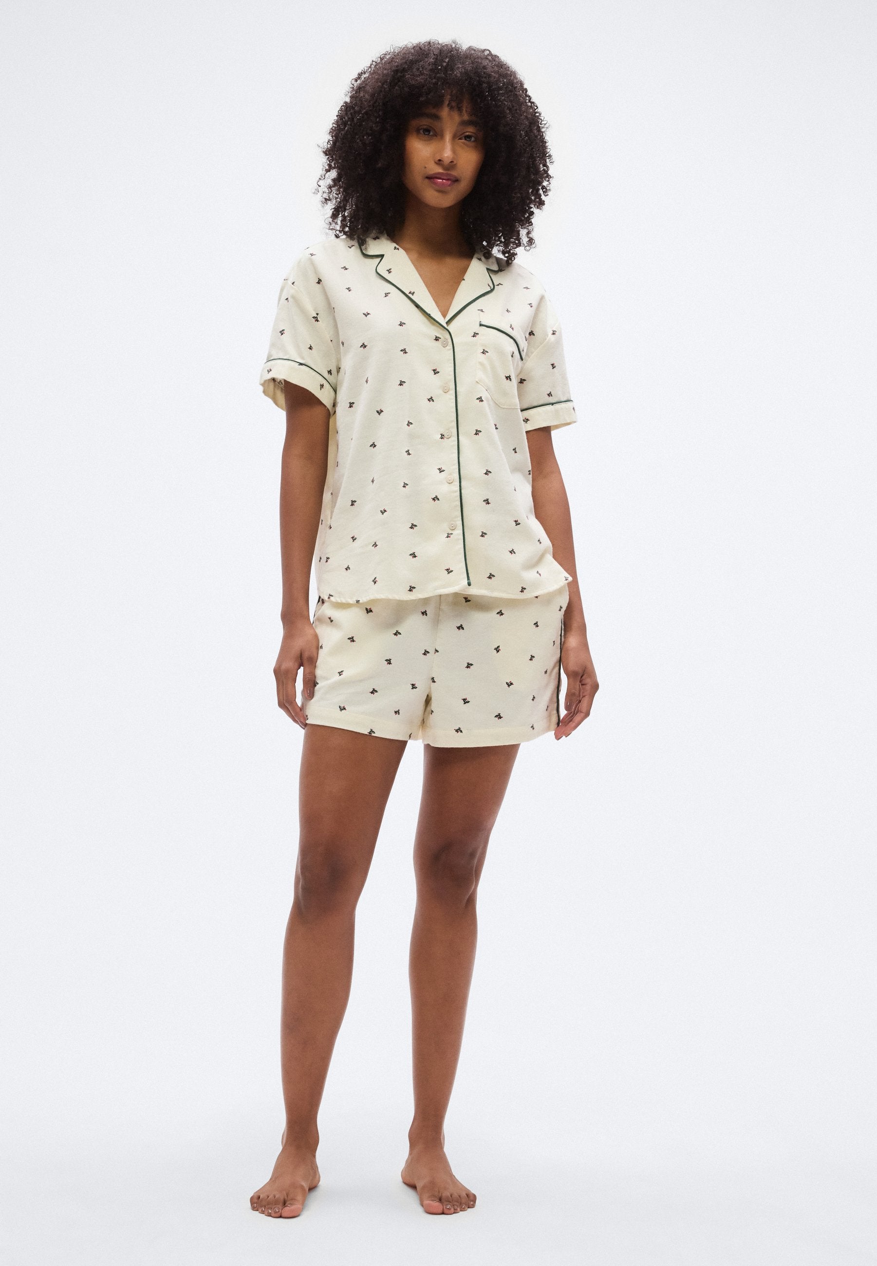 SHORT PJ - Pyjama set - off-white/green