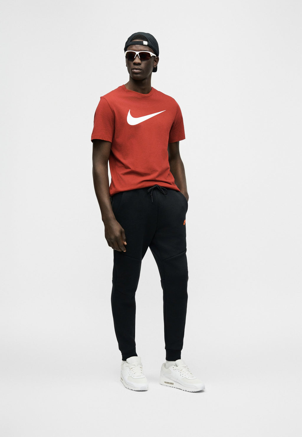 Tracksuit bottoms - black/hyper crimson