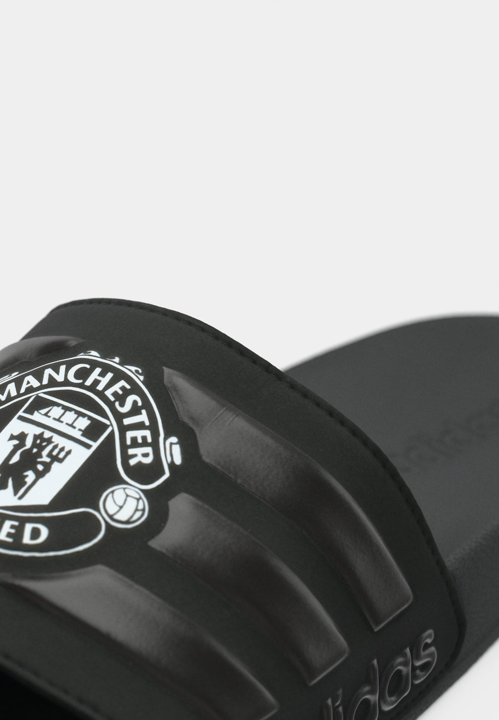 ADILETTE MANCHESTER UNITED UNISEX - Pool slides - core black