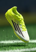 F50 CLUB TURF UNISEX - Turf football boots - team solar yellow 2/core black/lucid red