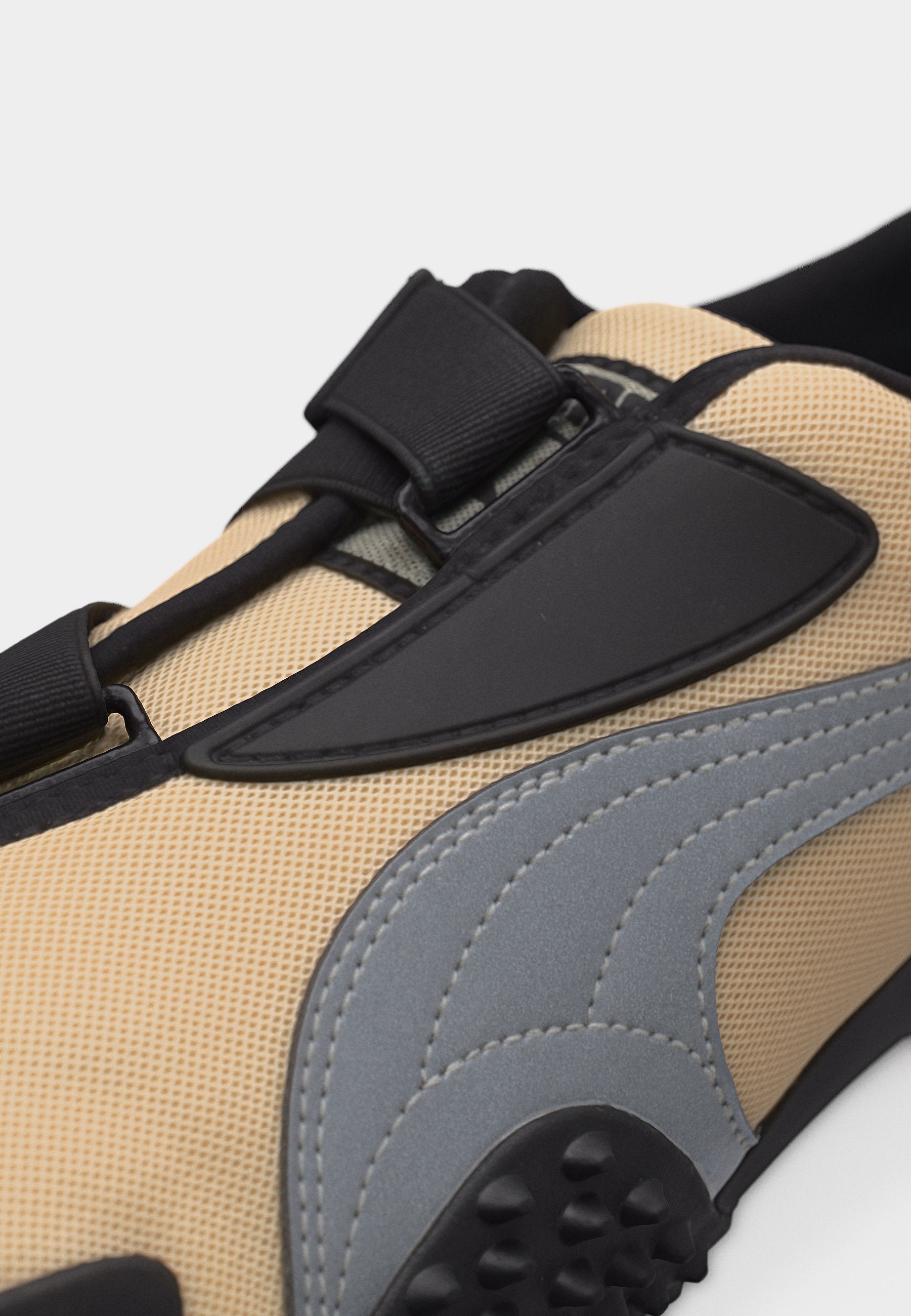 MOSTRO OG UNISEX - Trainers - black