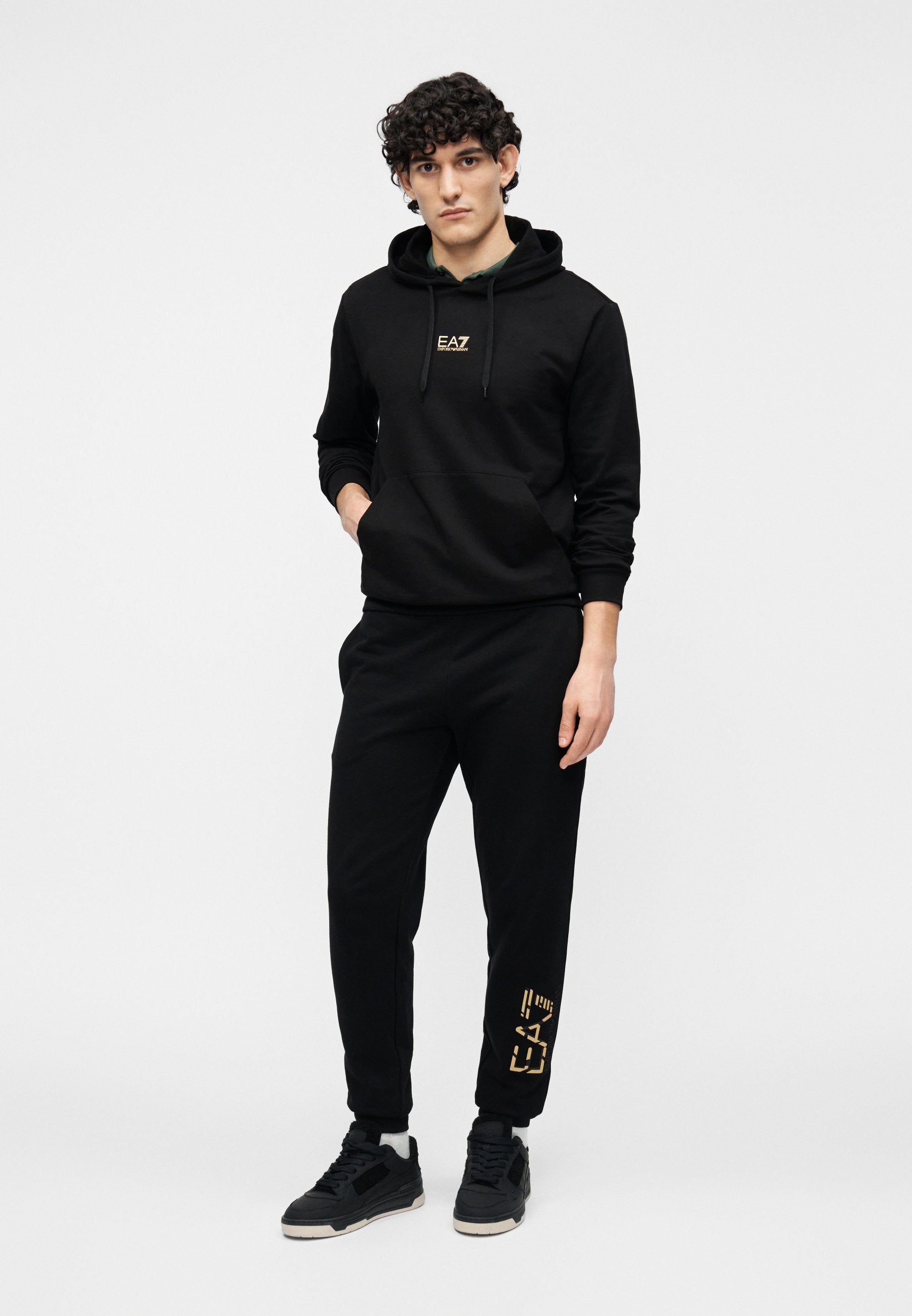 TRAIN CORE HOODIE UNISEX - Hoodie - black/gold-coloured