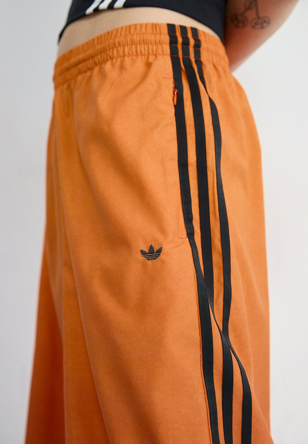 Tracksuit bottoms - multicolor/crew orange