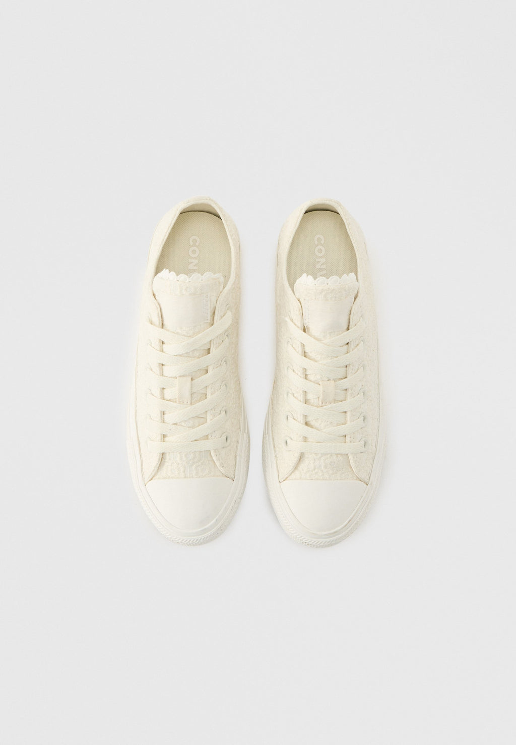 CHUCK TAYLOR ALL STAR - Trainers - egret/vintage white