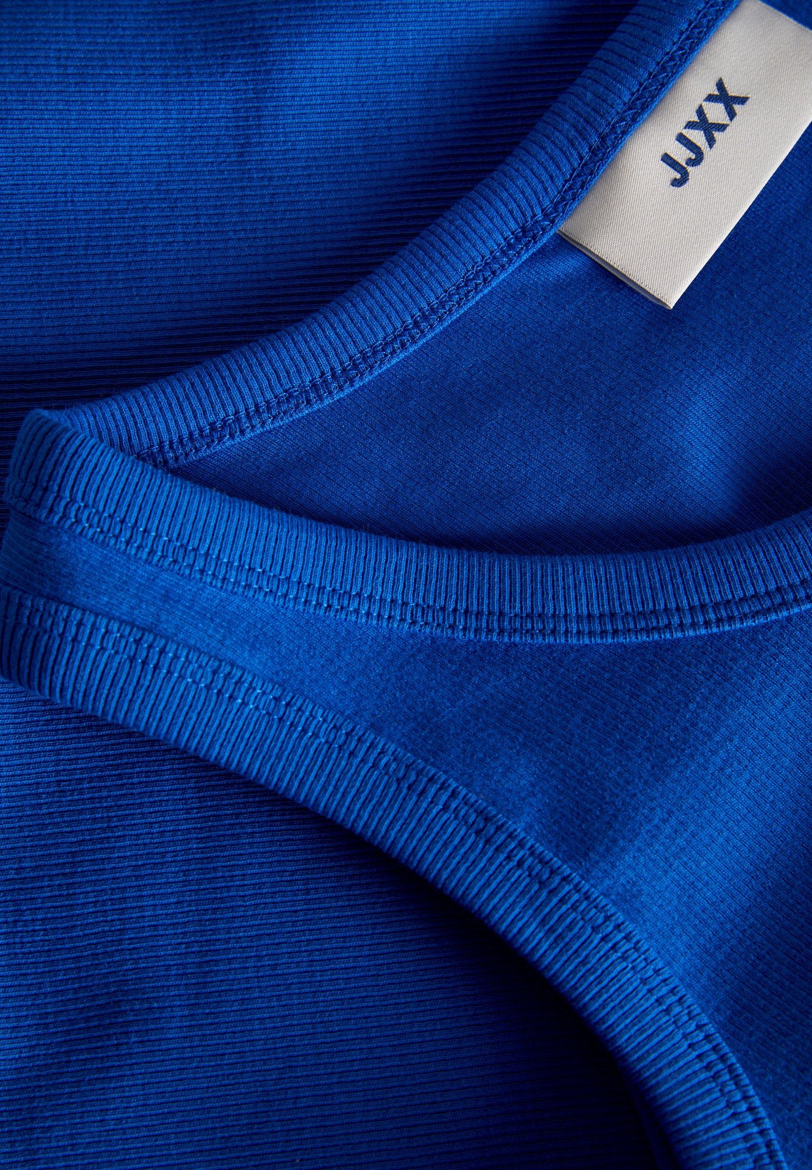 JXFALLON - Top - blue iolite