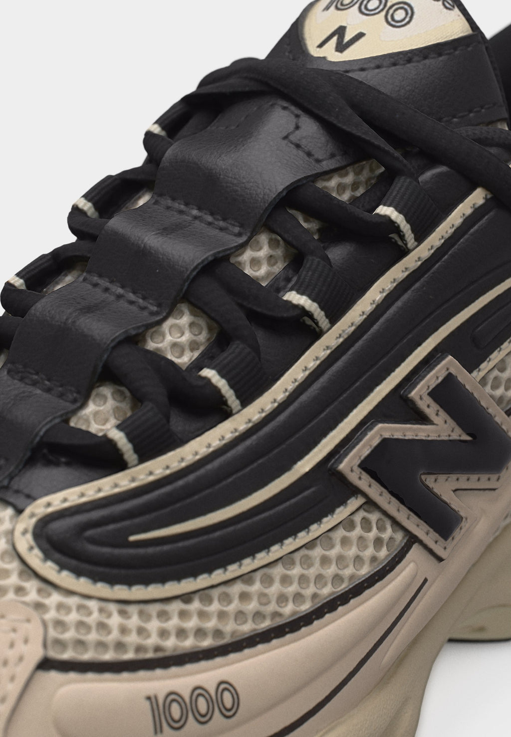 1000 UNISEX - Trainers - linen/black