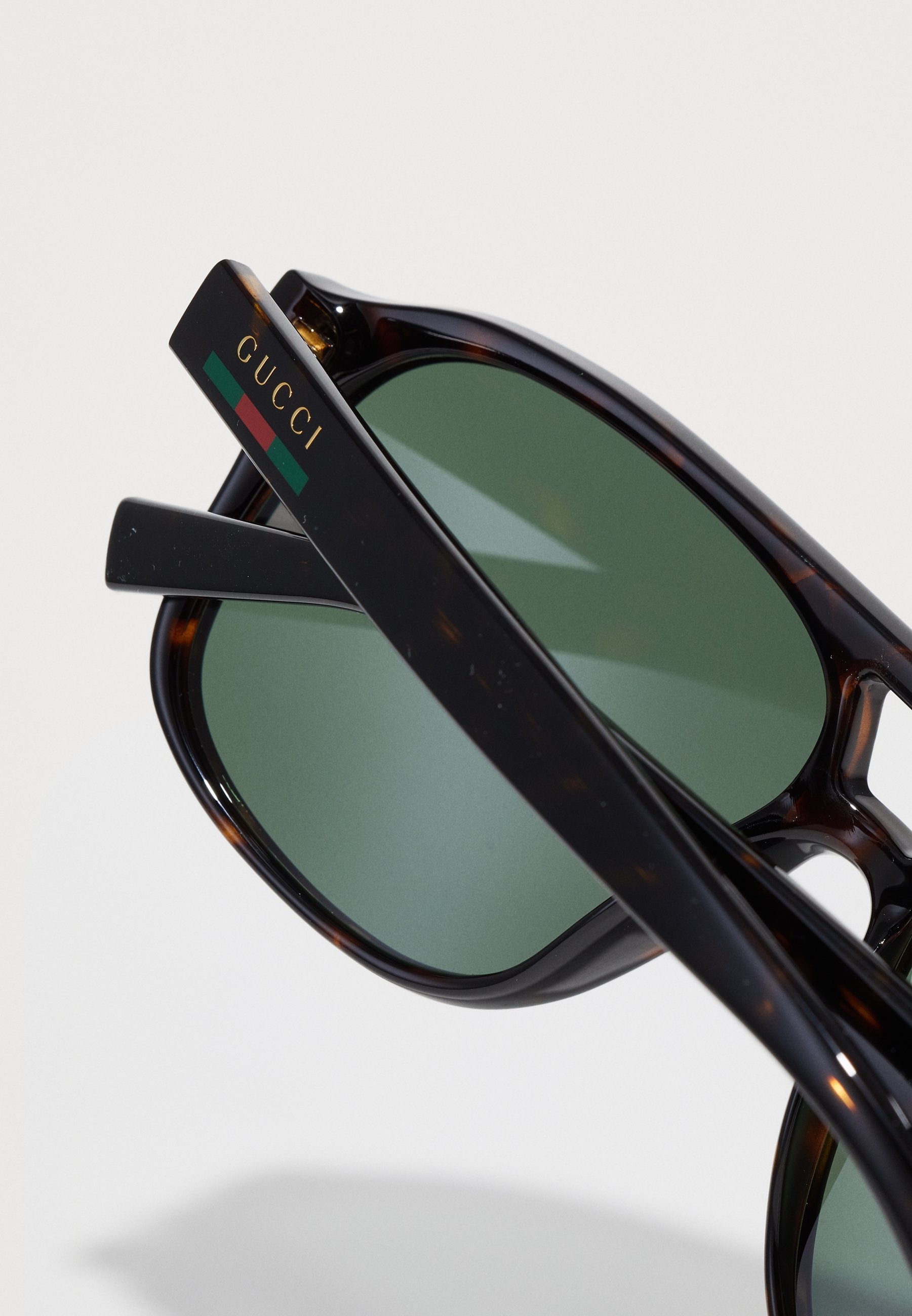 Sunglasses - havana/green
