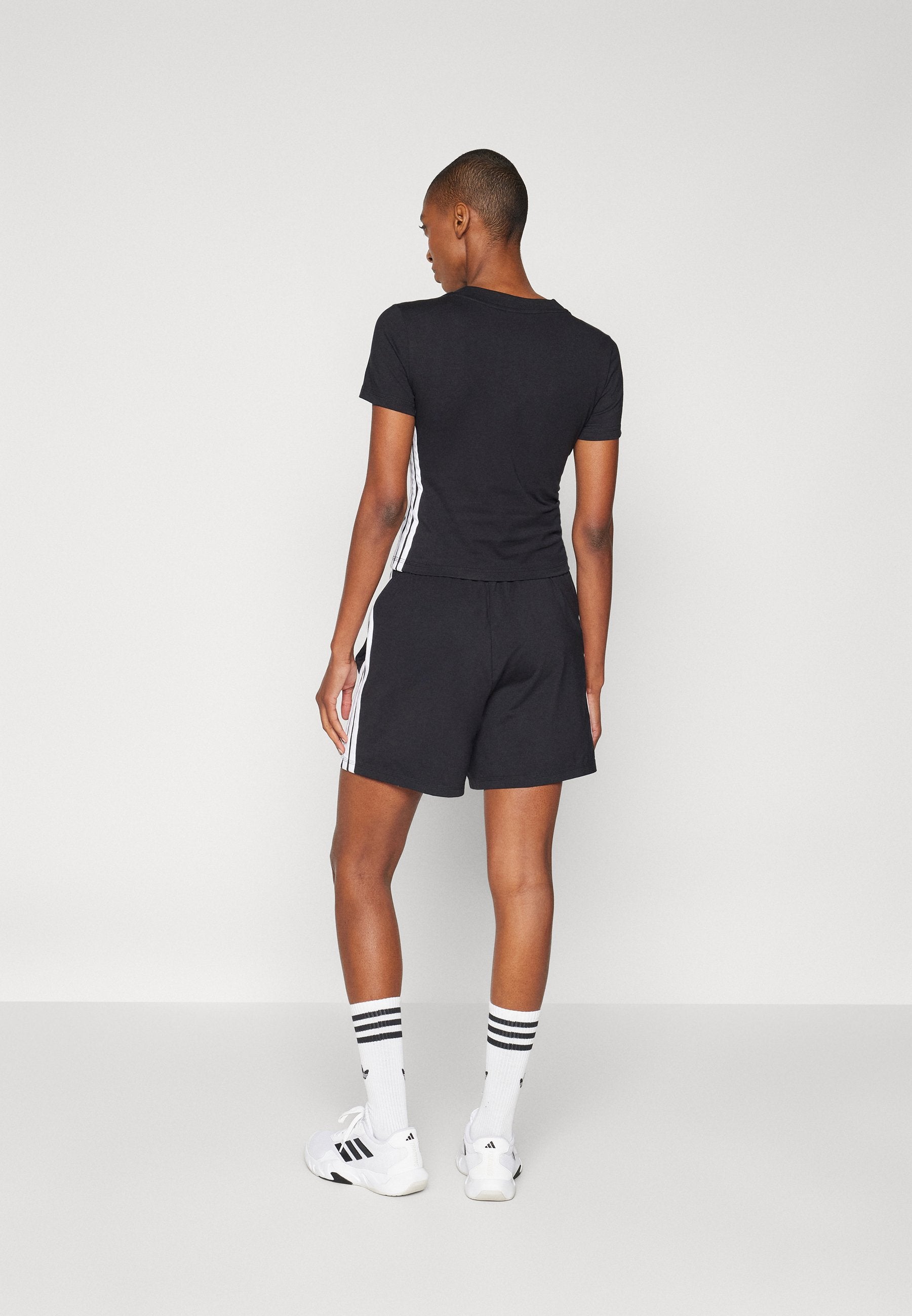 ESSENTIALS 3 STRIPES COTTON - Sports shorts - black/white