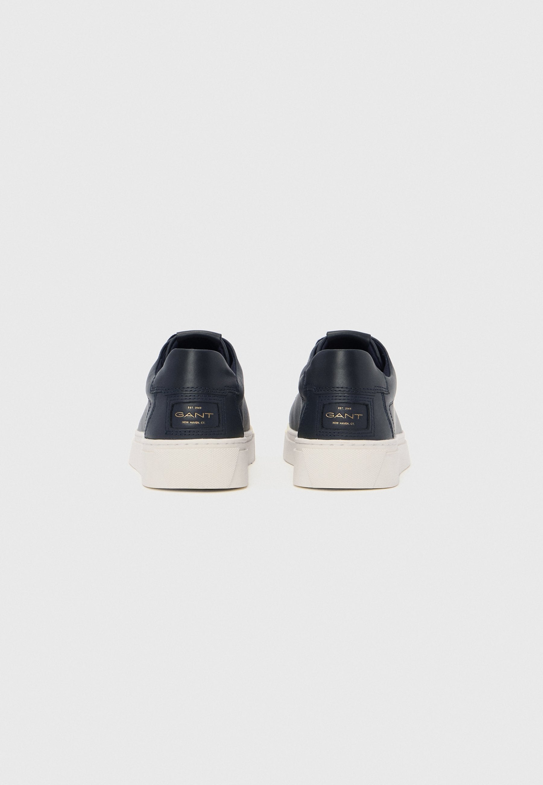 MC JULIEN - Trainers - marine