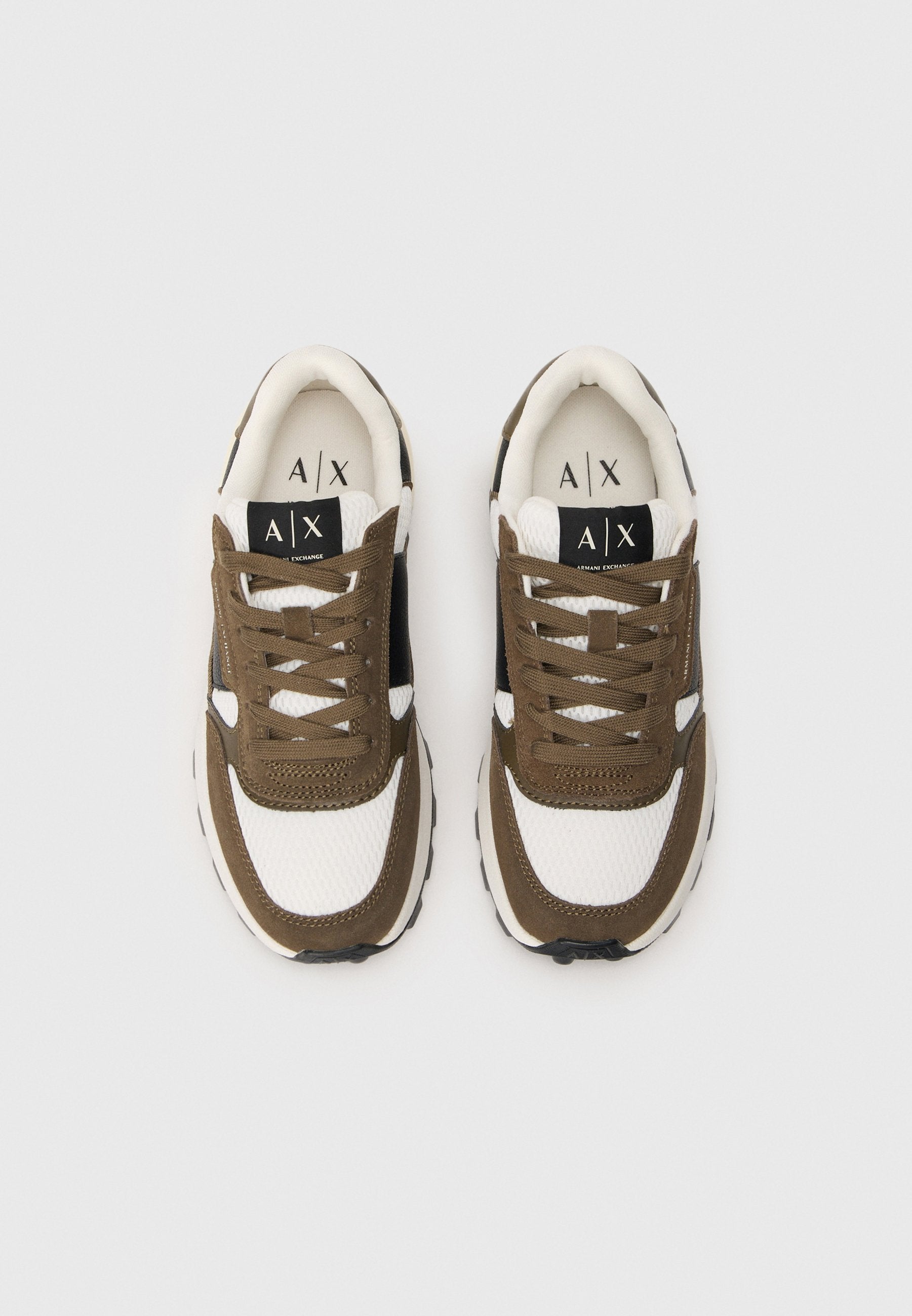 Trainers - musk/off white