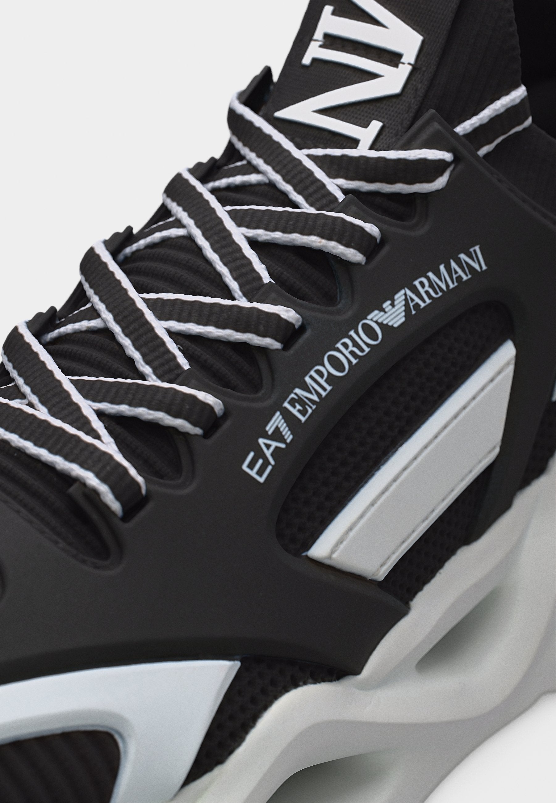 INFINITY CAGE UNISEX - Trainers - black/white