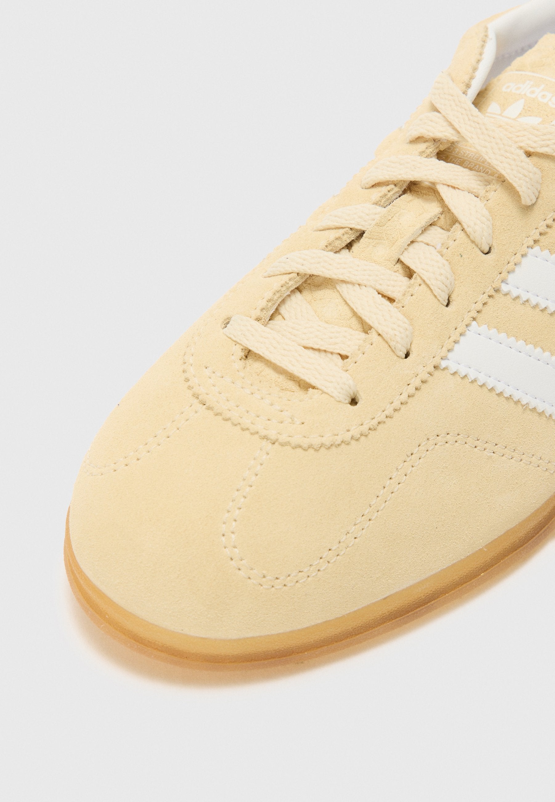 GAZELLE LO PRO W - أحذية رياضية - أرضية رملية/أبيض/مطاط