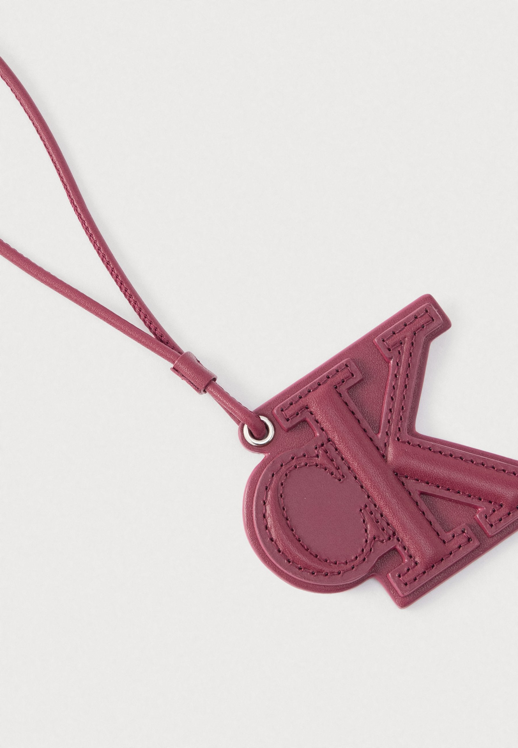 DEBOSS PATCH - Keyring - alluring pink