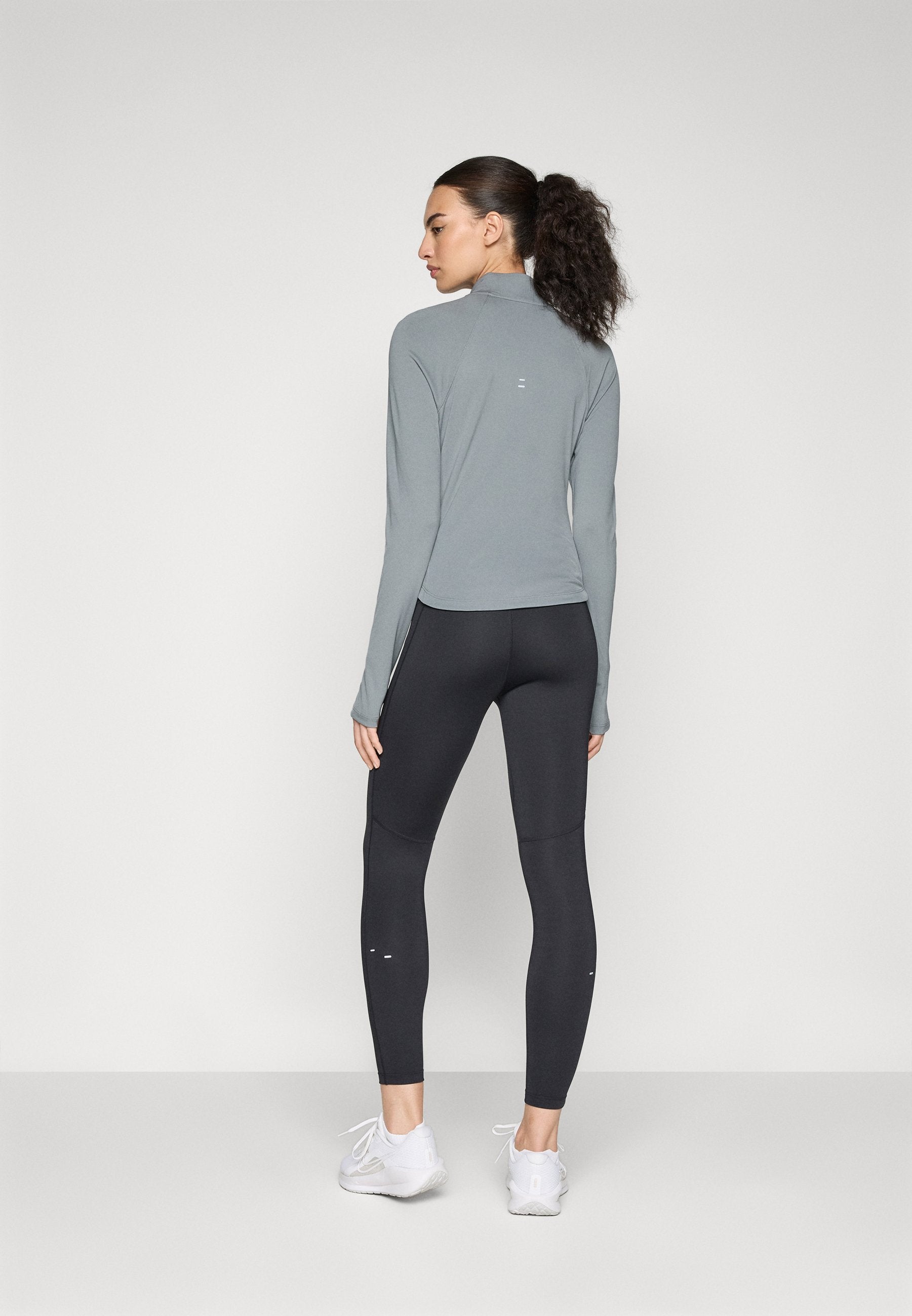 TEMPO - Running tights - black/reflective silver-coloured