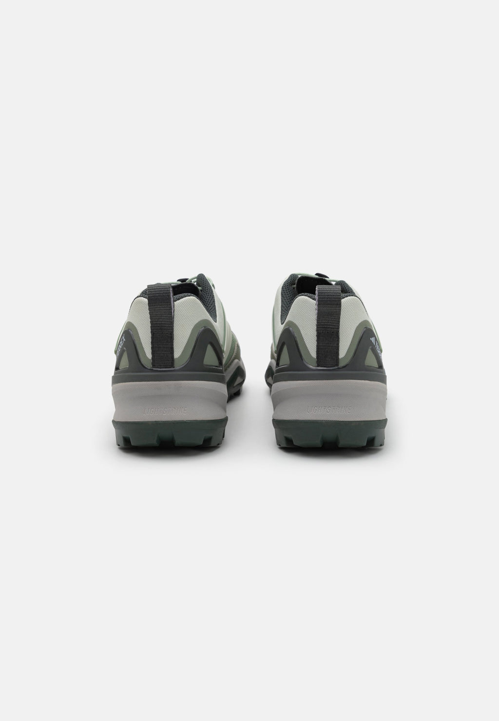 TERREX SKYCHASER - Chaussures de randonnée - vert lin/blanc cassé/silver dawn