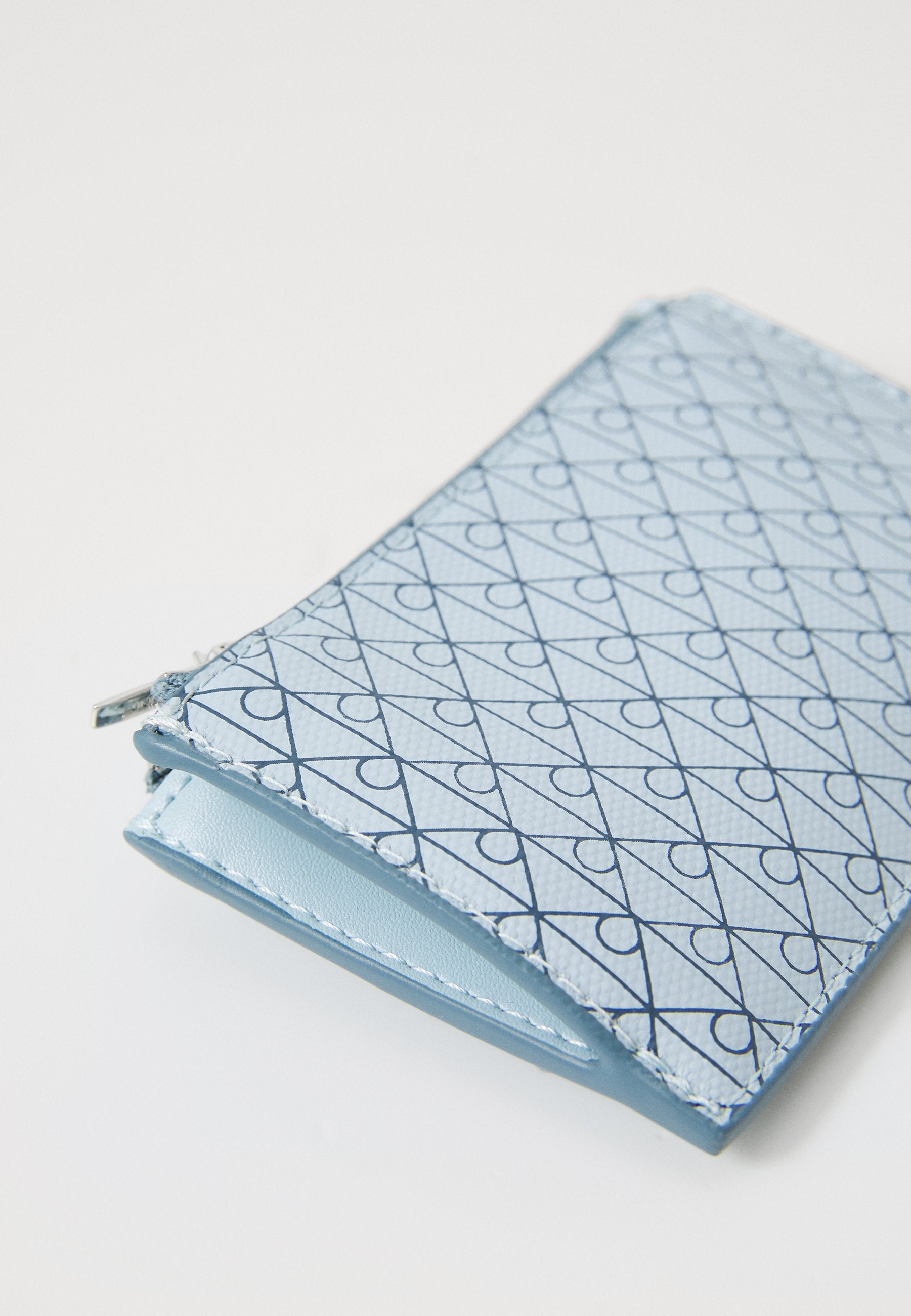 محفظة EMBLEM TOP ZIP CARDCASE - محفظة - أزرق باهت