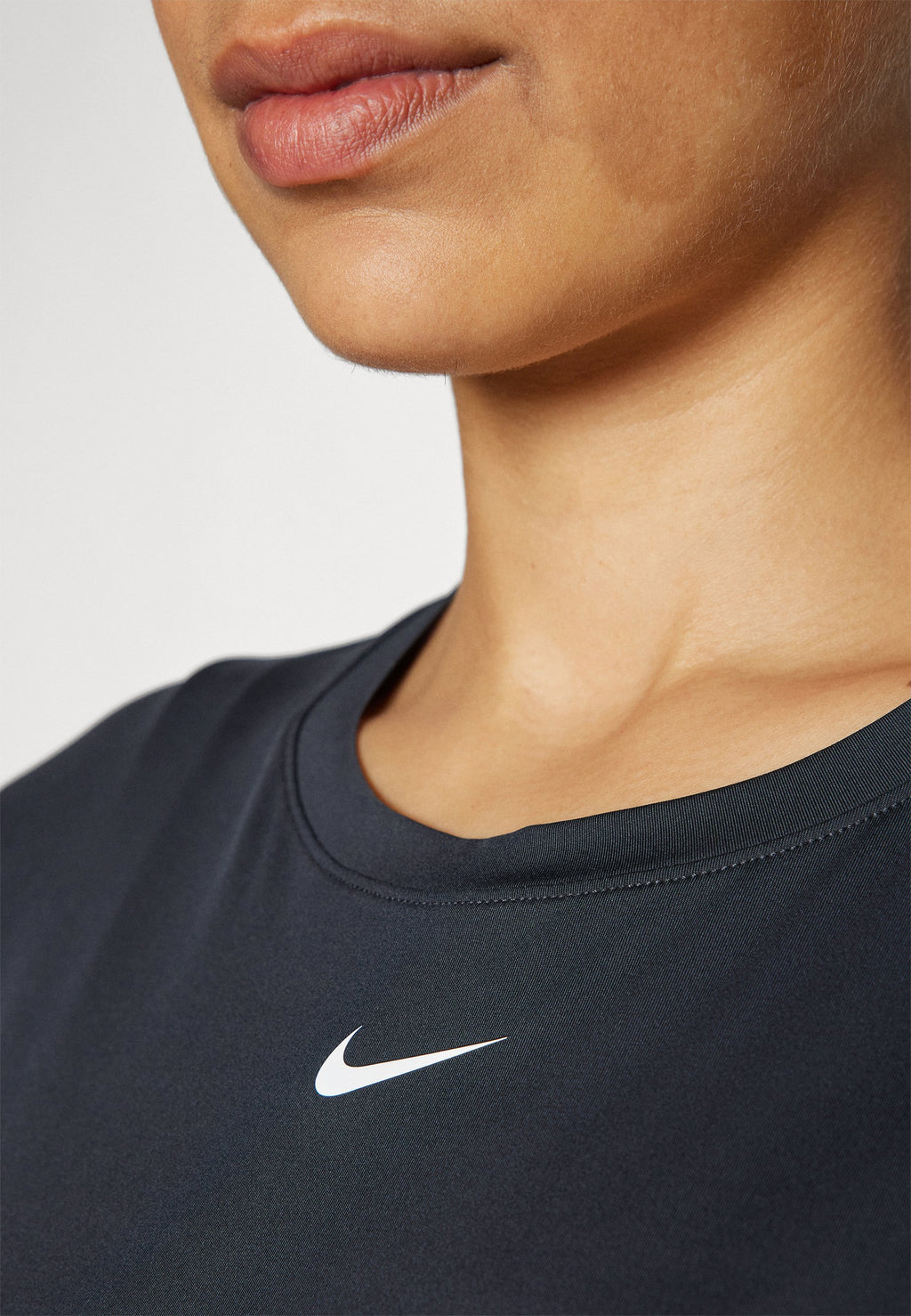 ONE CLASSIC TOP - Sports T-shirt - black white