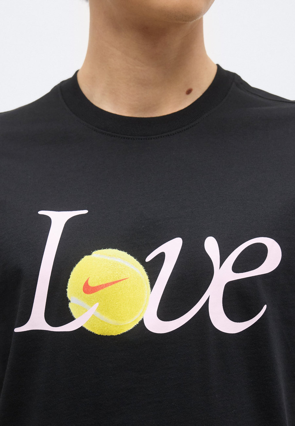 NIKECOURT TEE LOVE - Print T-shirt - black