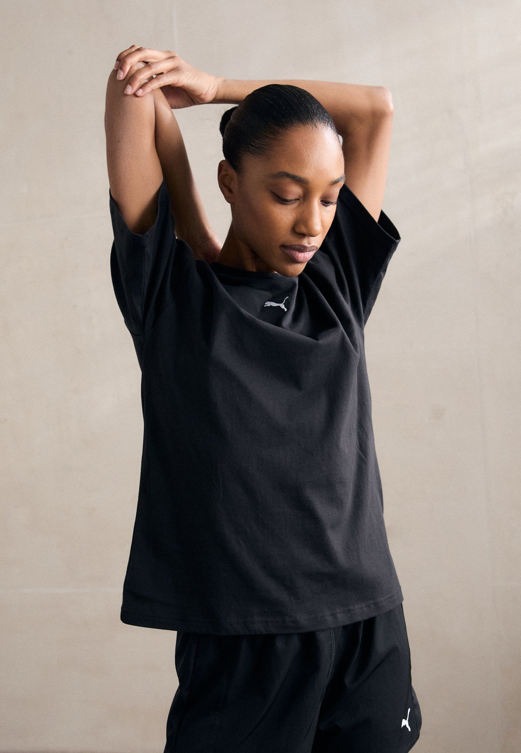 RELAXED TEE - Basic T-shirt - black