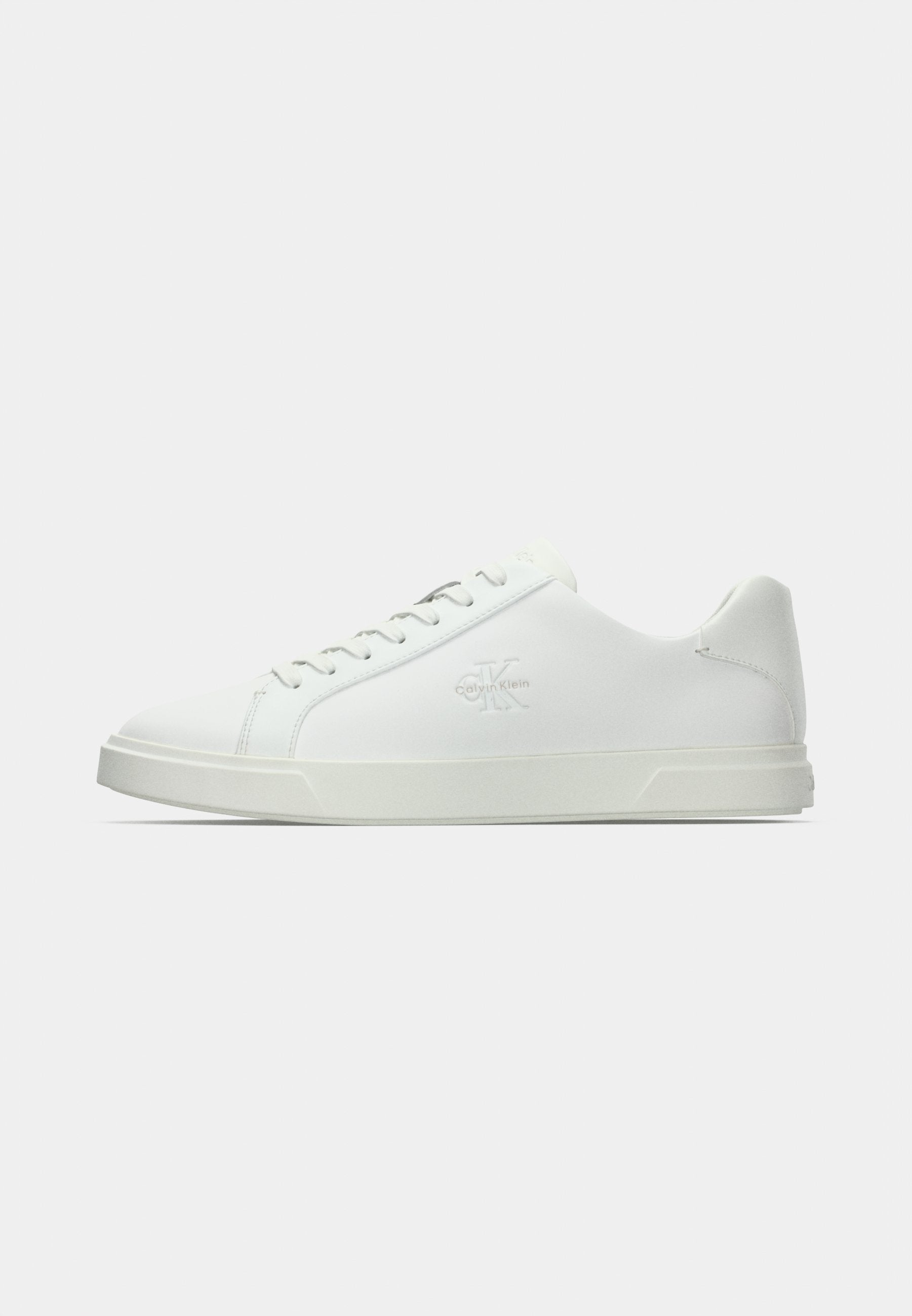Trainers - triple bright white