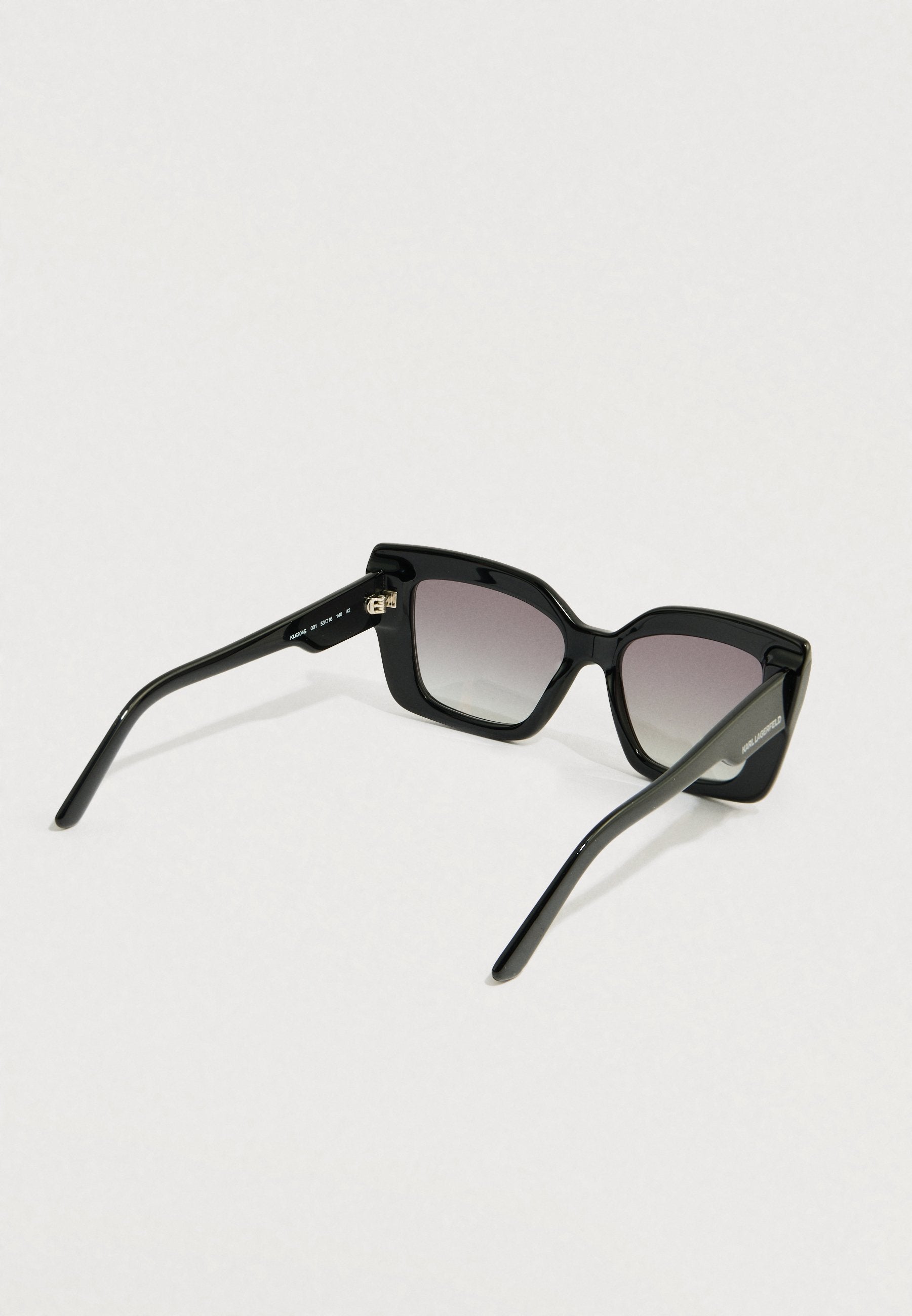 Sunglasses - black