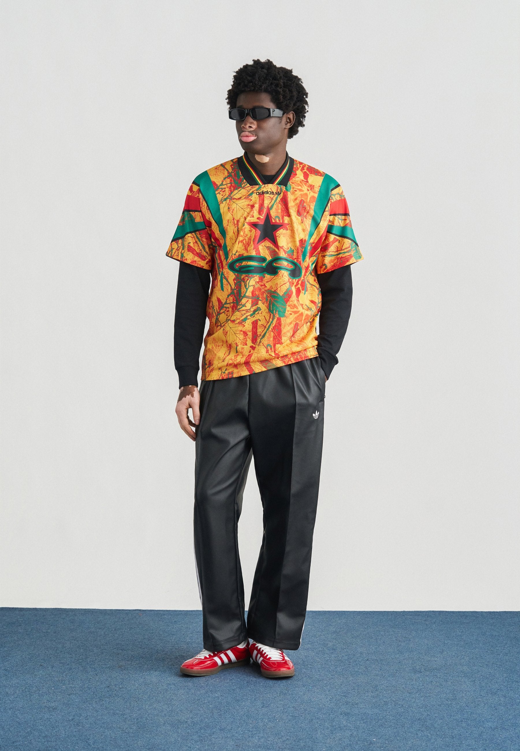GRAPHIC - Print T-shirt - green/yellow/better scarlet