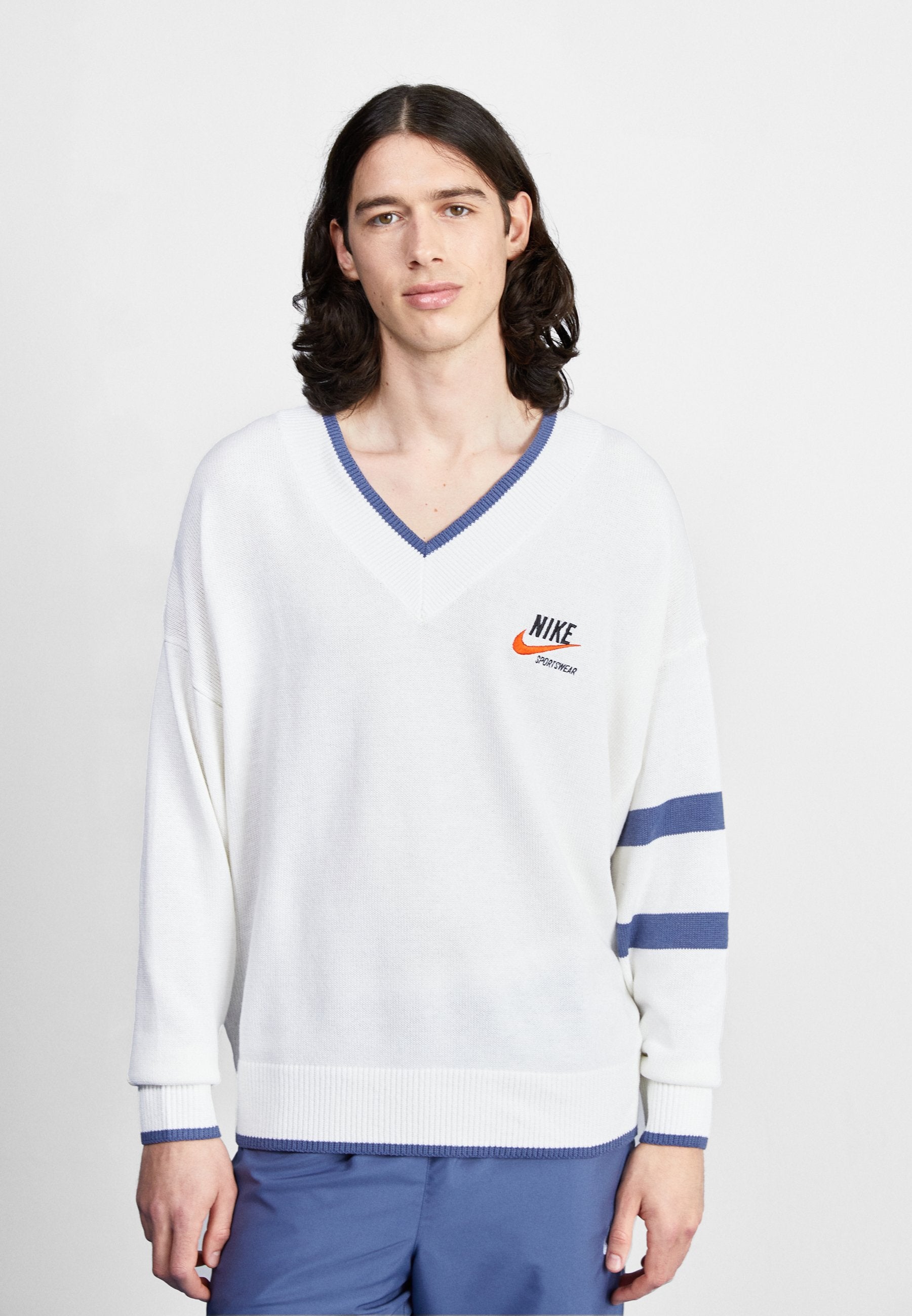 NIKE TREND SWEATER - Jumper - off-white