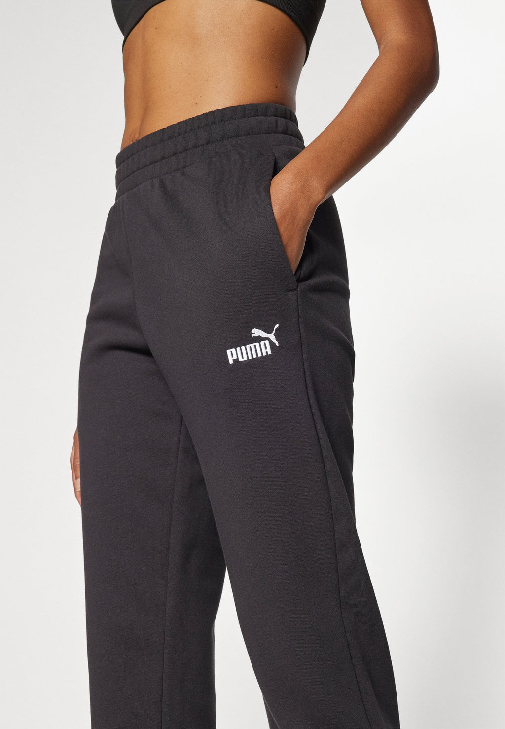 ESS SMALL NO. 1 LOGO TR OP - Tracksuit bottoms - black