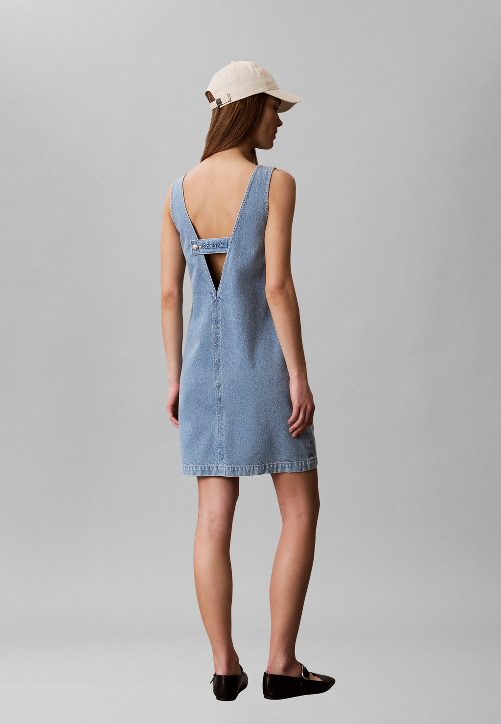 ROBE TRAPEZE EN JEAN COL EN V CK AQU - Robe en jean - ck aquatic