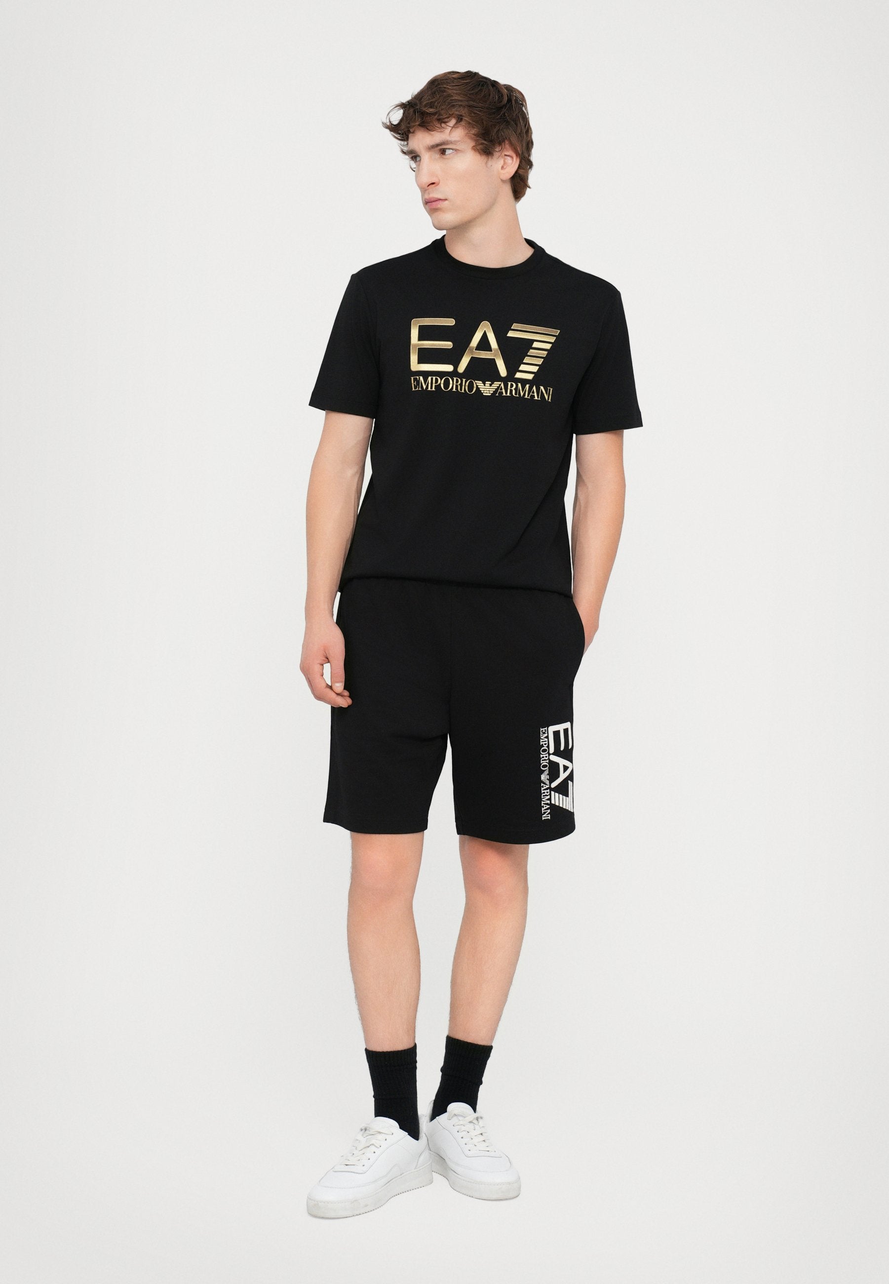 TRAIN LOGO TEE  - Print T-shirt - black