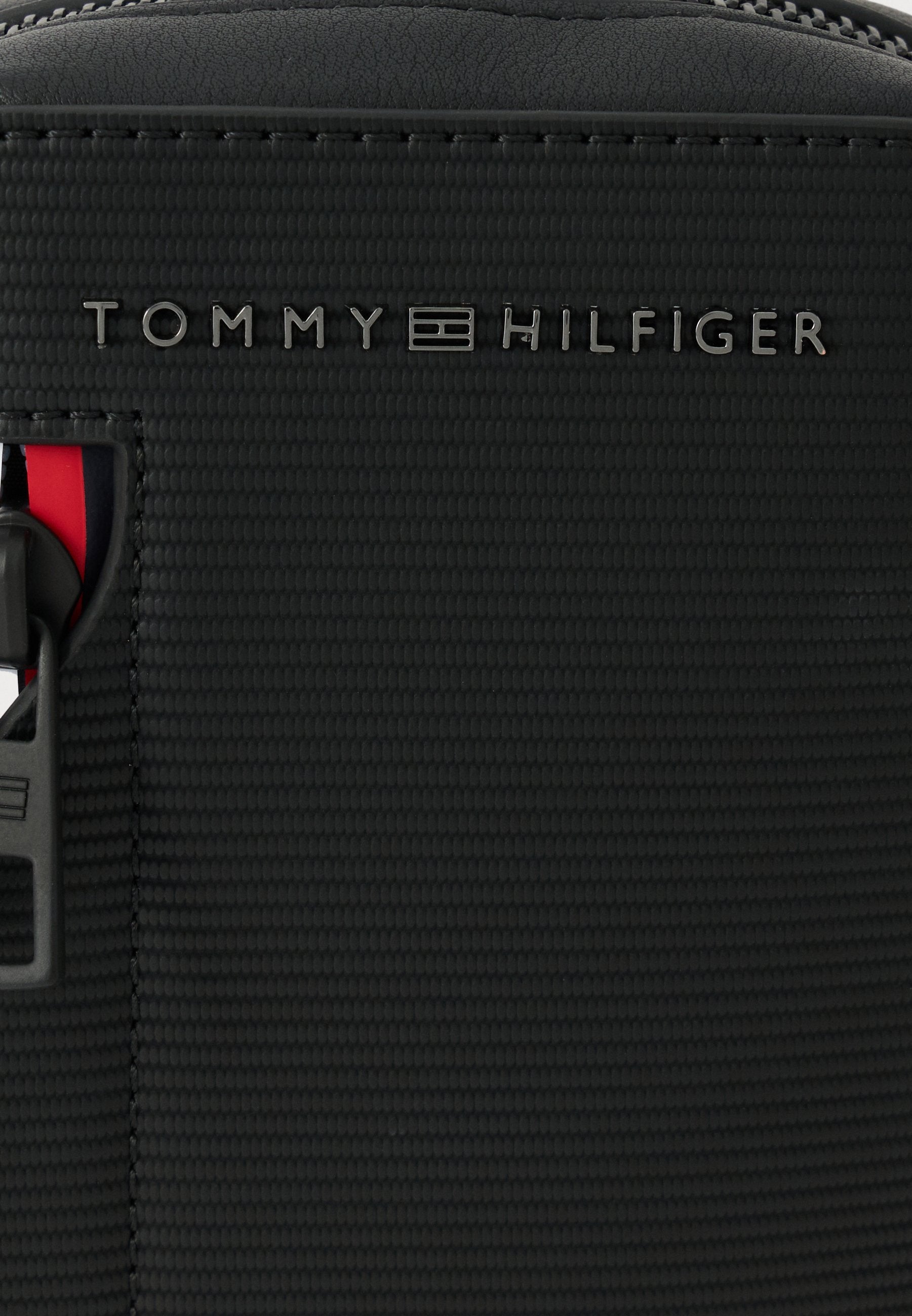 PHONE CROSSOVER - Phone pouch - black