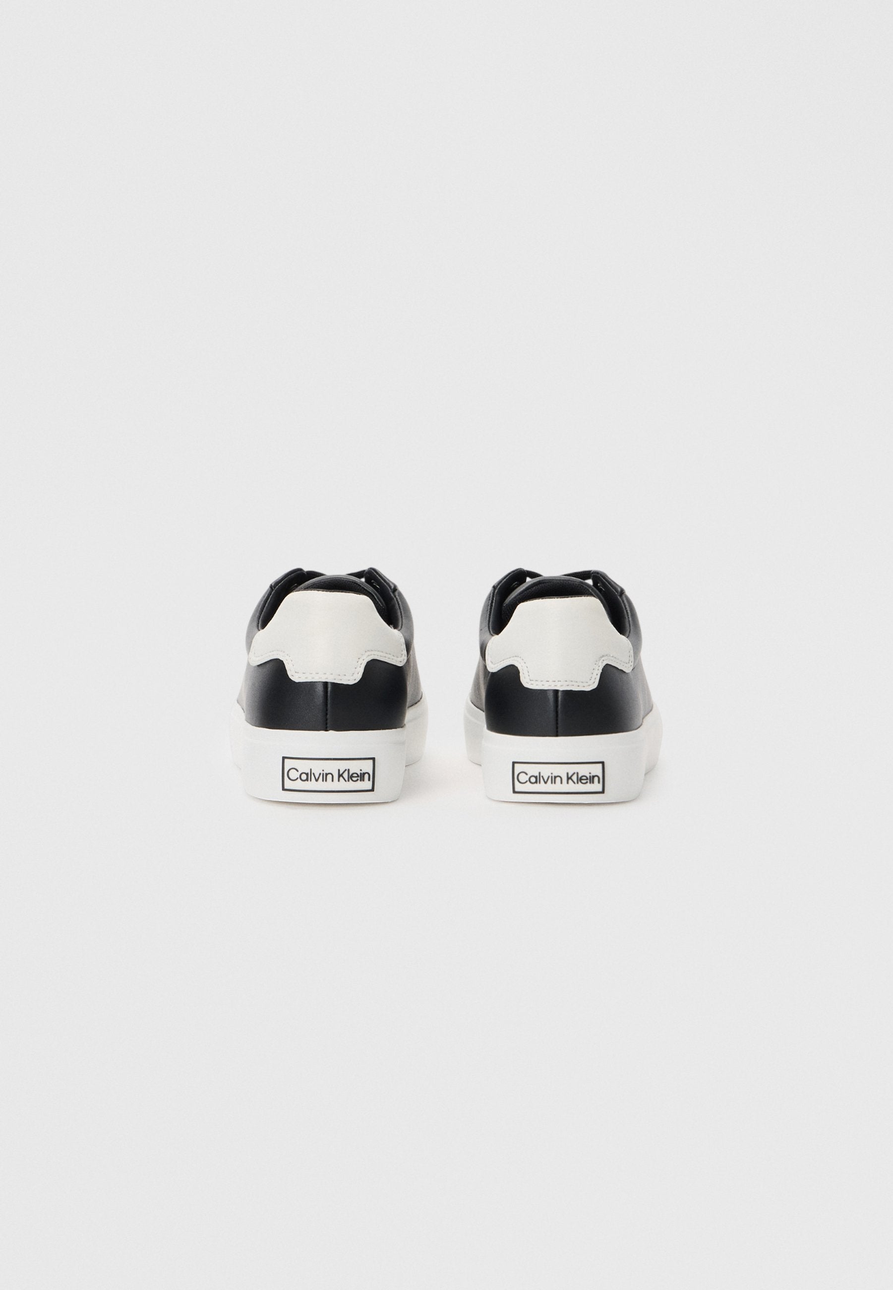 VULC - Trainers - black/marshmallow