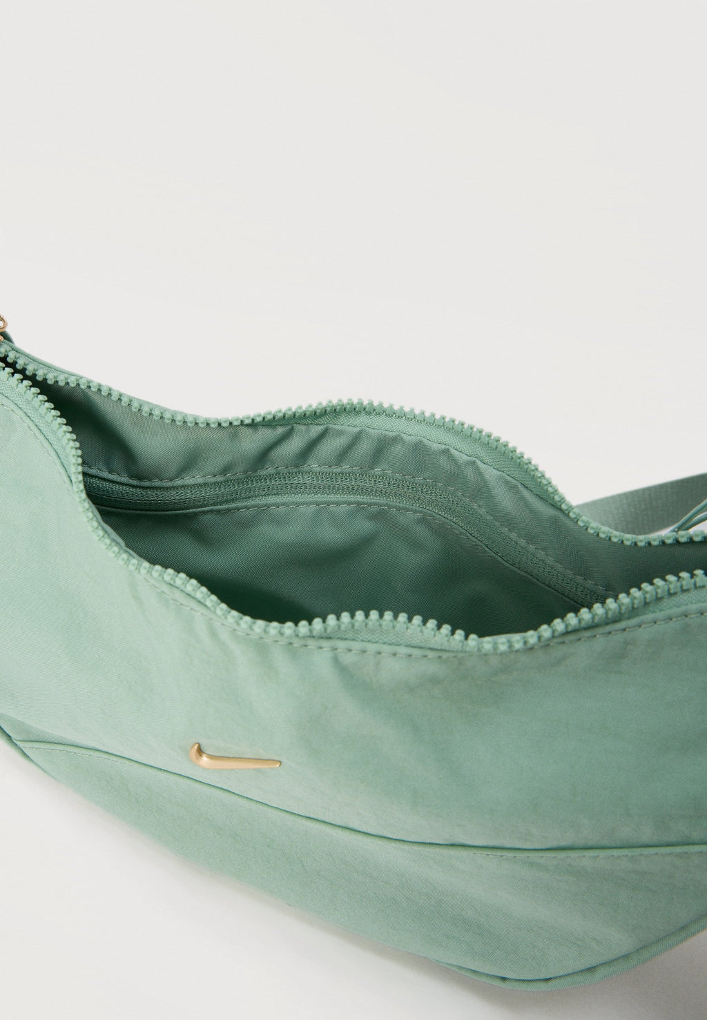 AURA CRESCENT CROSSBODY UNISEX - Cross body bag - mint/gold-coloured