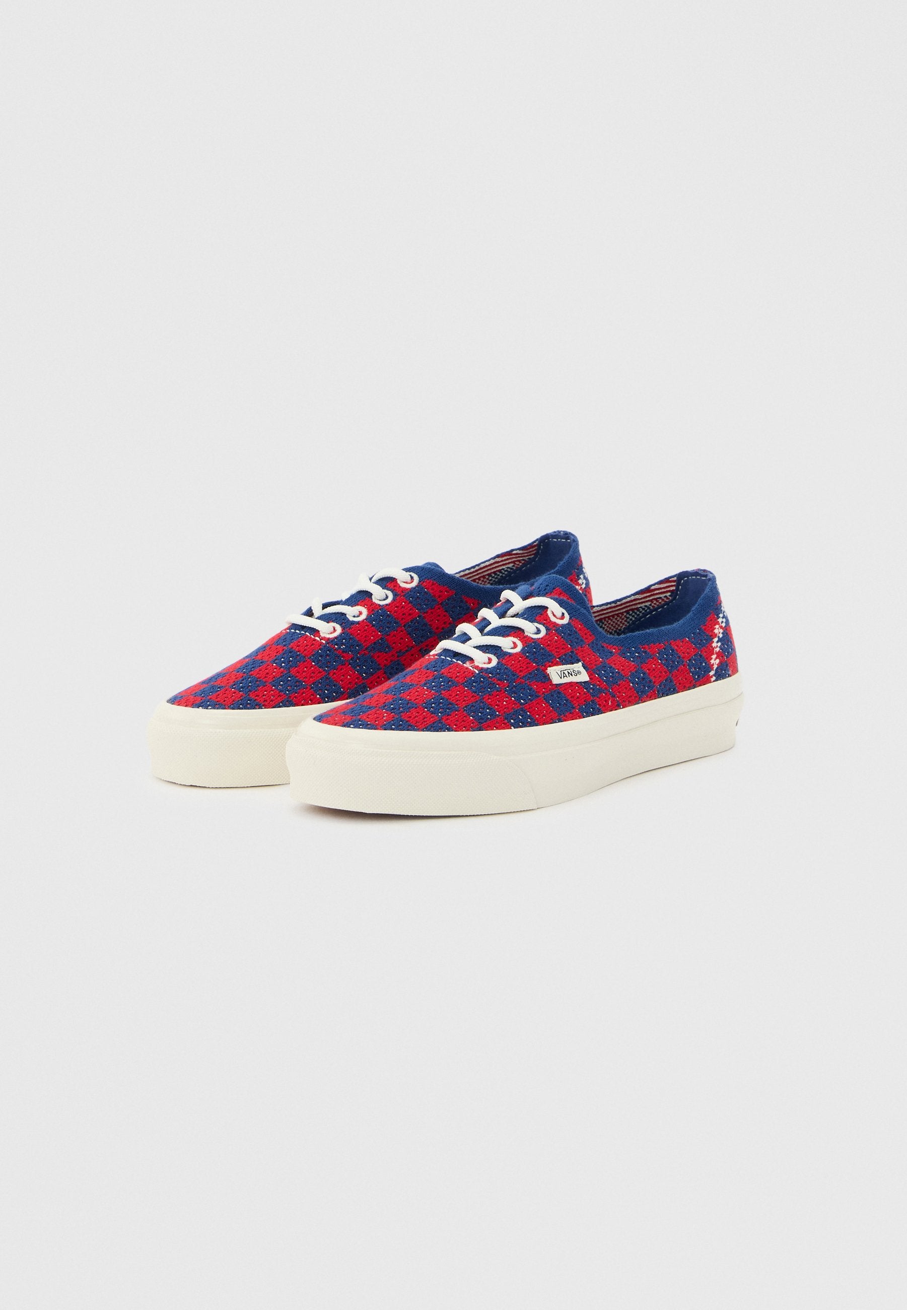 PREMIUM AUTHENTIC 44 EK - Skate shoes - red/blue