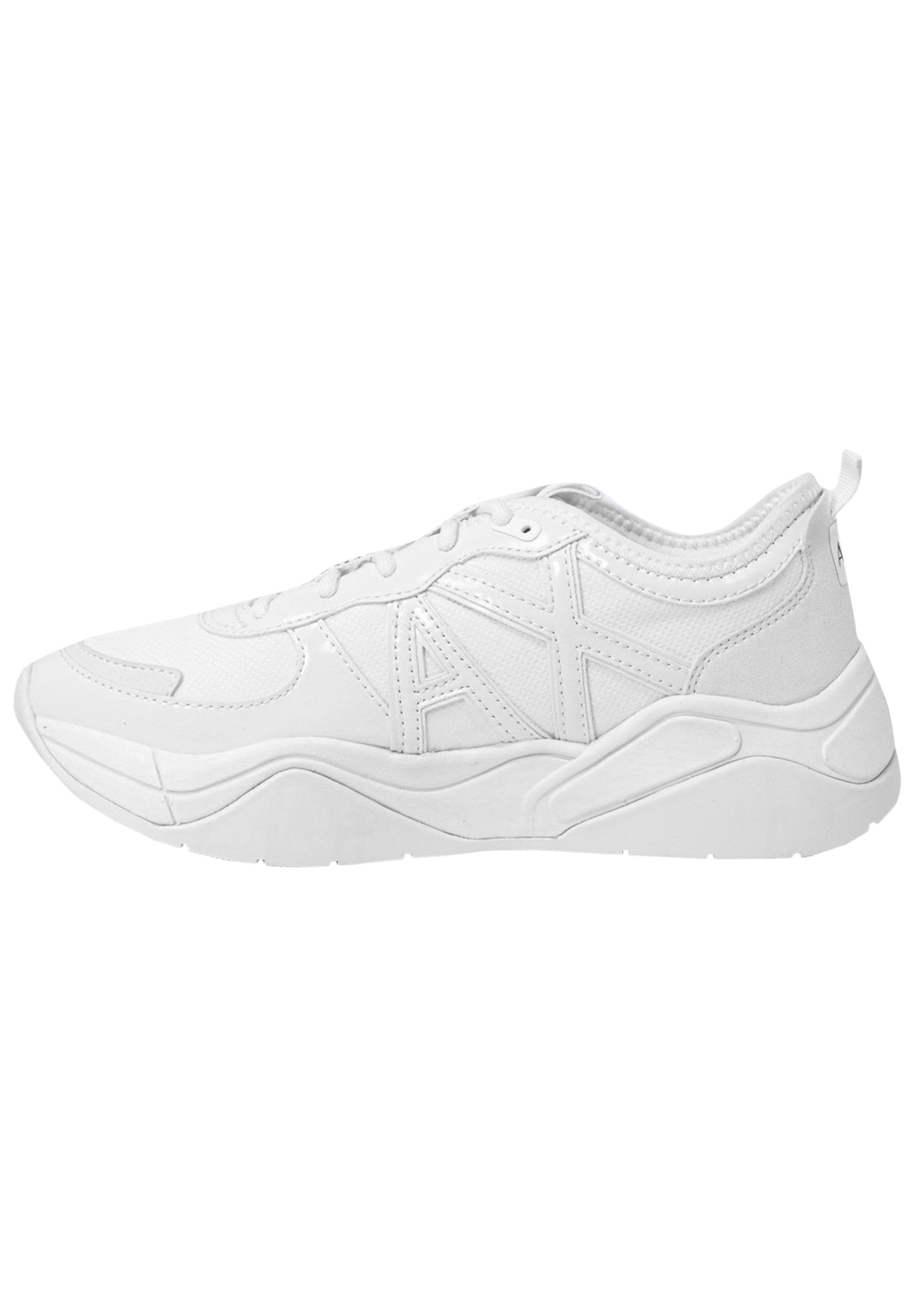 Trainers - white