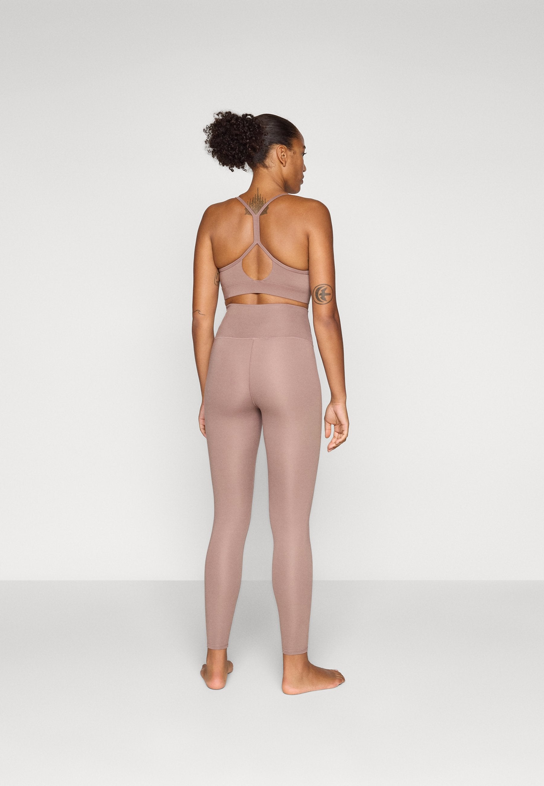 HARMONY HIGH RISE - Leggings - earth shadow