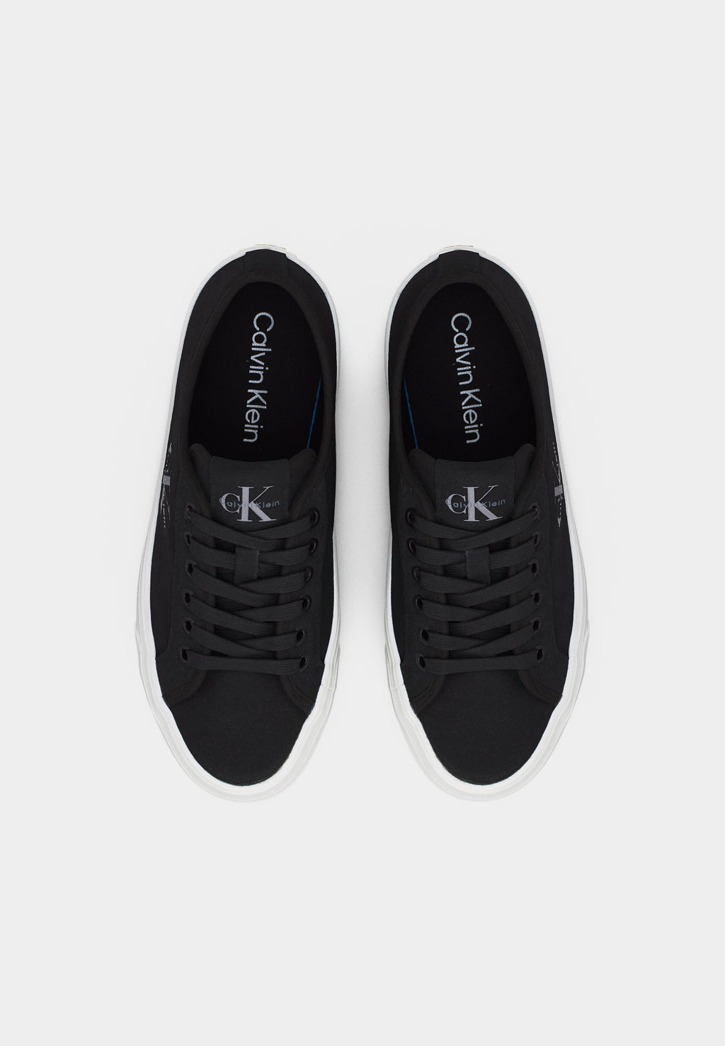 Trainers - black