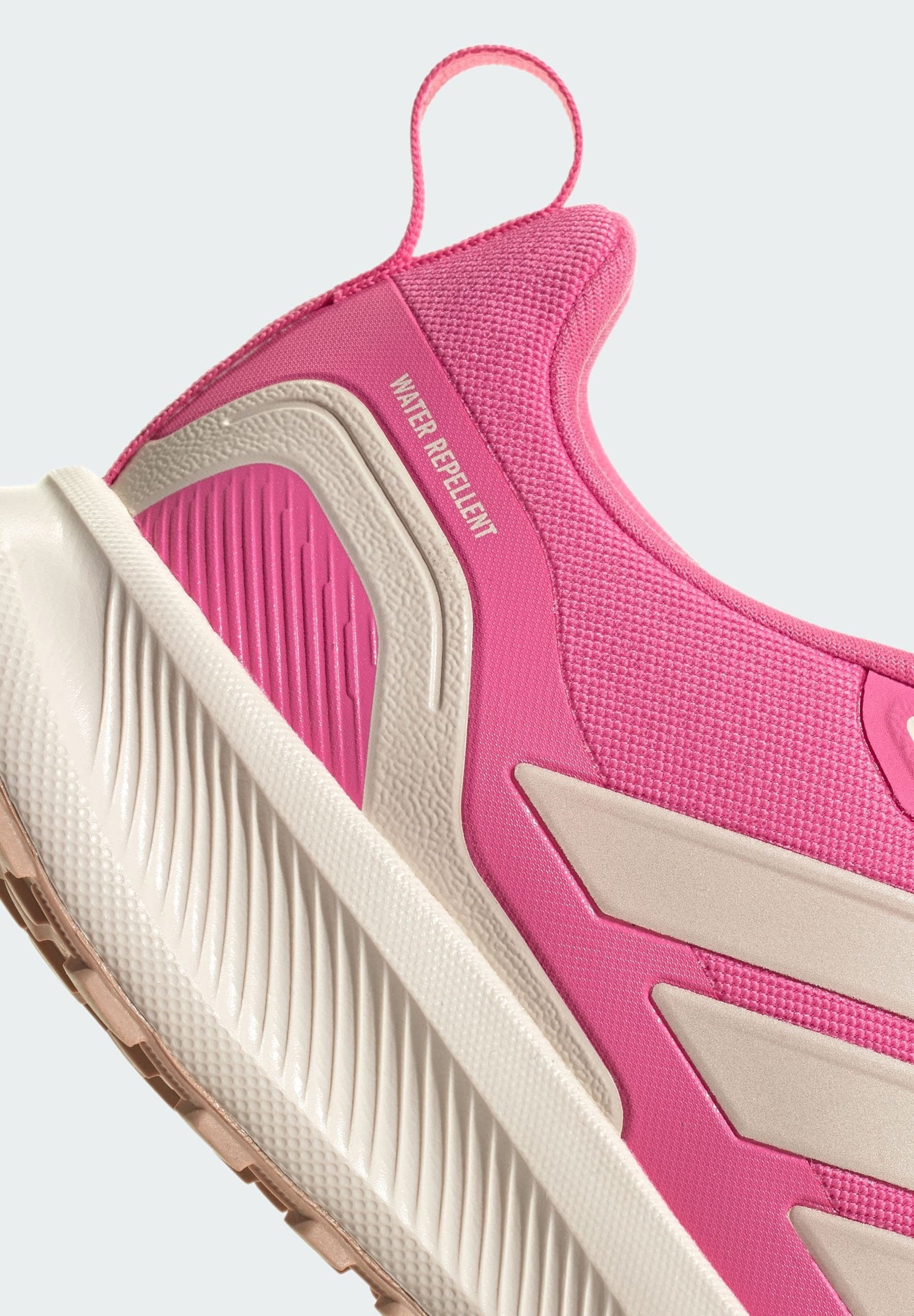 RUNFALCON 5 TR - Chaussures de trail running - rose fusion/blanc craie/noir core